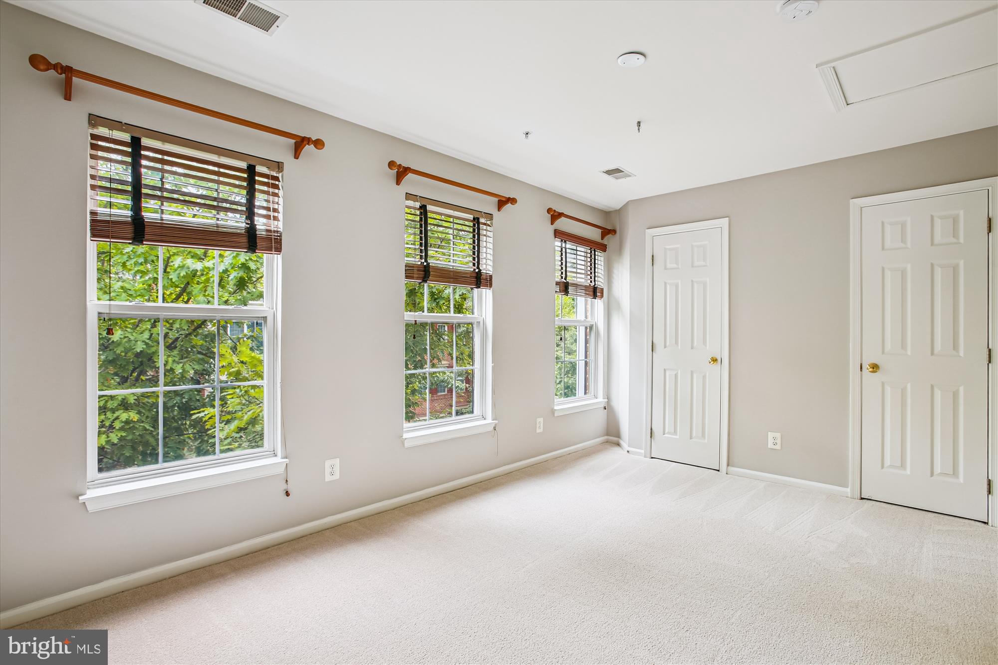 CAMERON STATION - Residential Lease