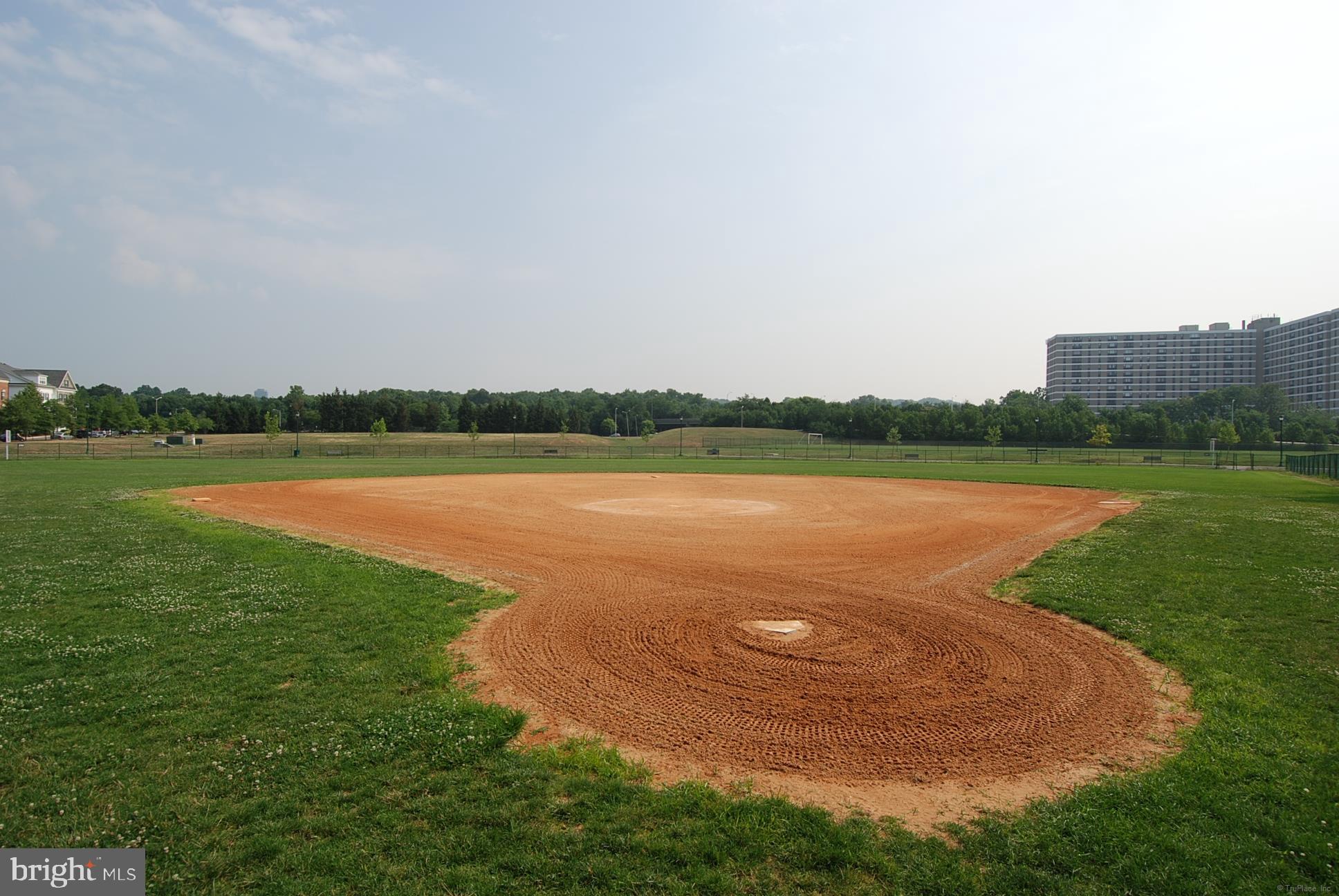 CAMERON STATION - Residential Lease