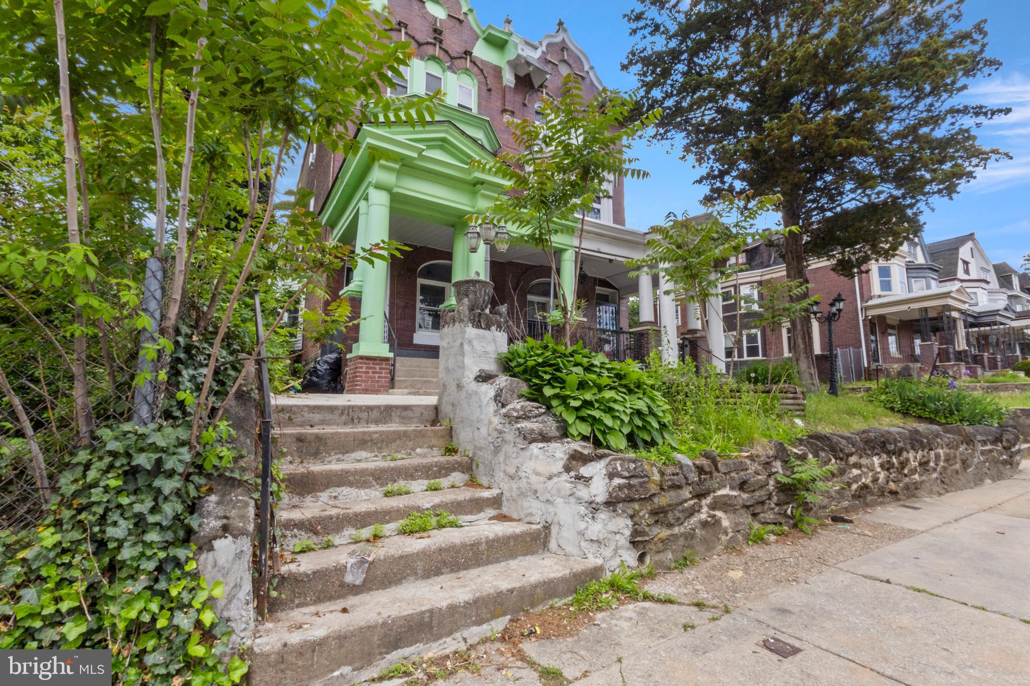 5012 GREENE STREET
