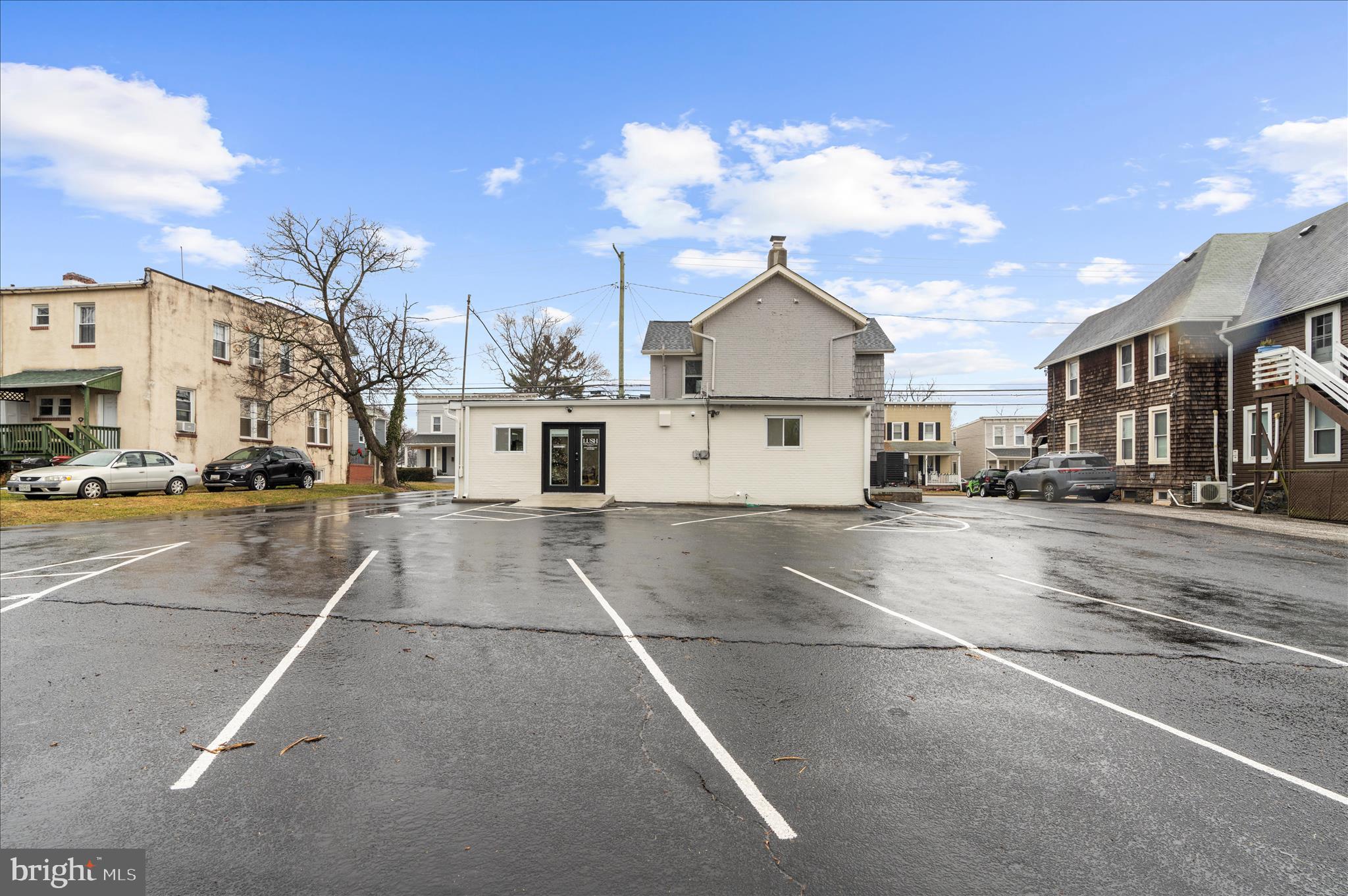 CATONSVILLE - Residential Lease