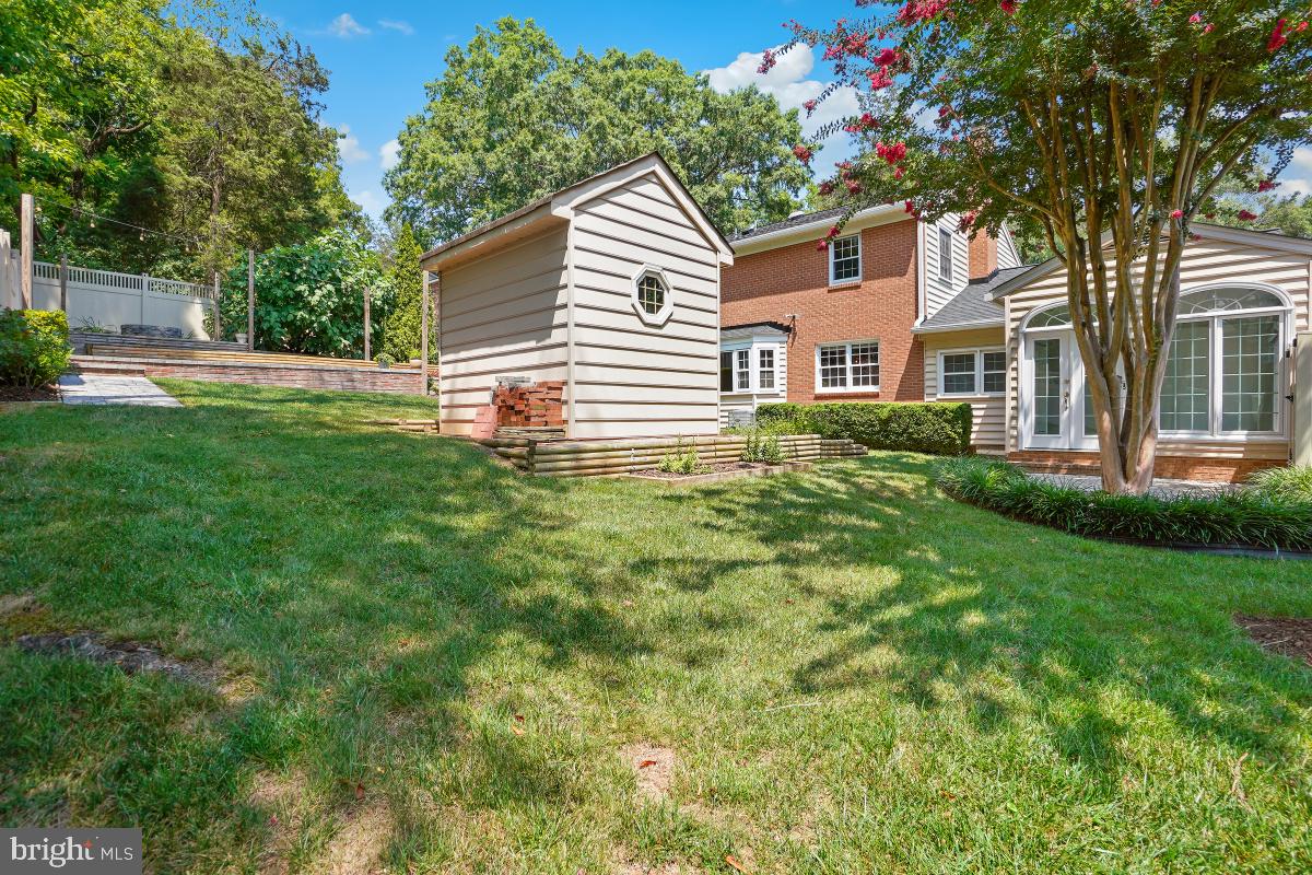 HOLLINDALE - Residential