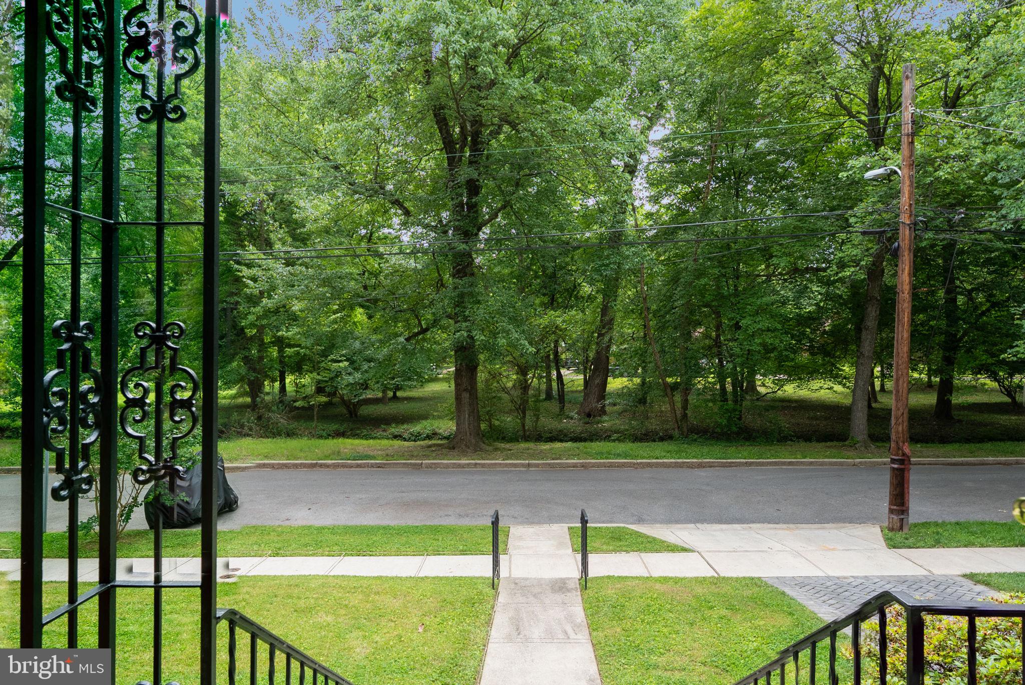 UNIVERSITY PARK - Residential