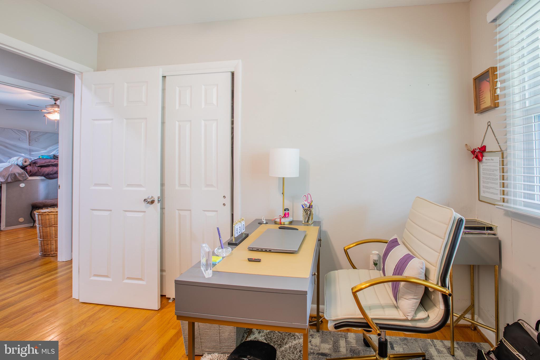 CLINTON - Residential Lease