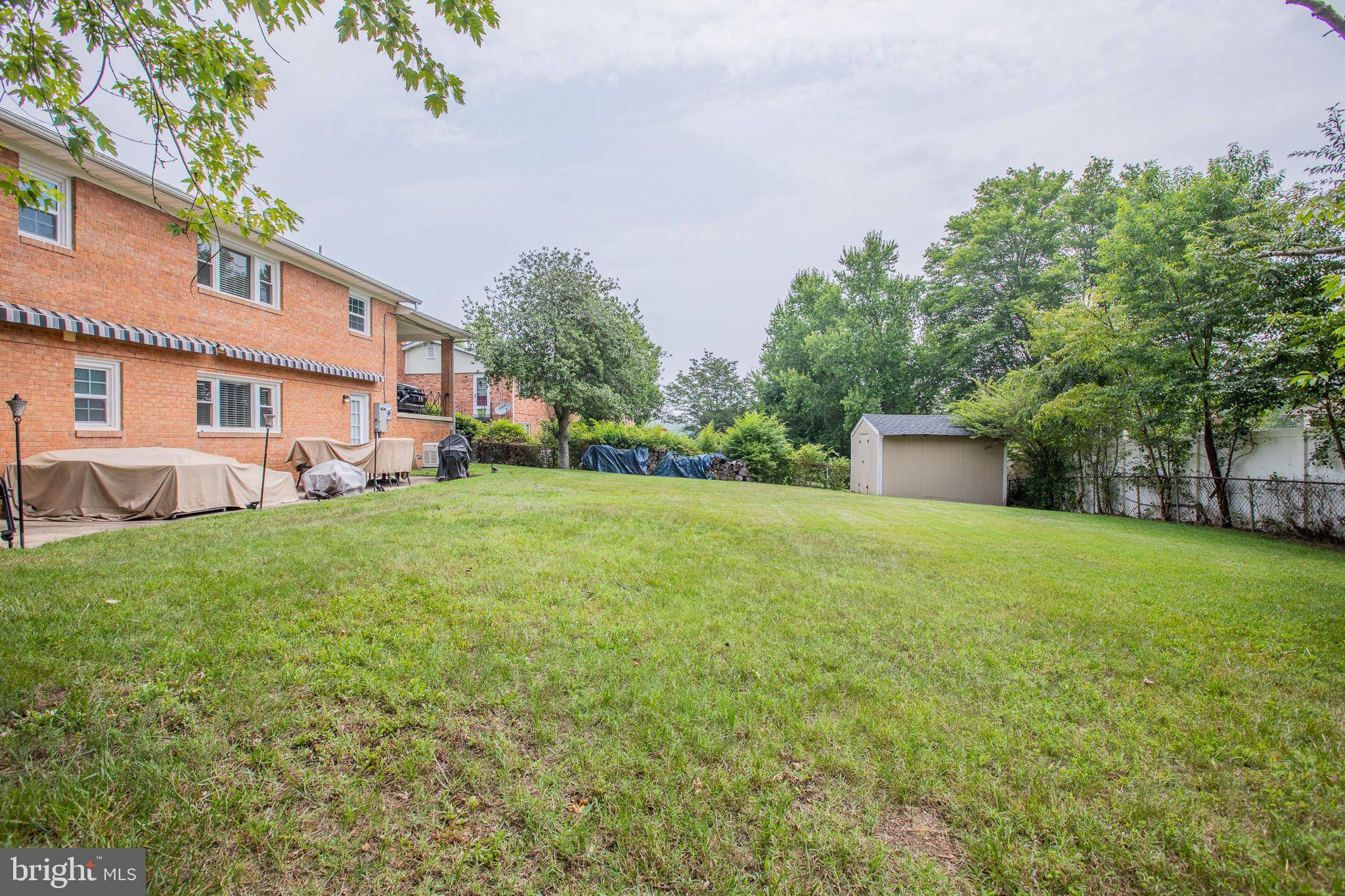 CLINTON - Residential Lease