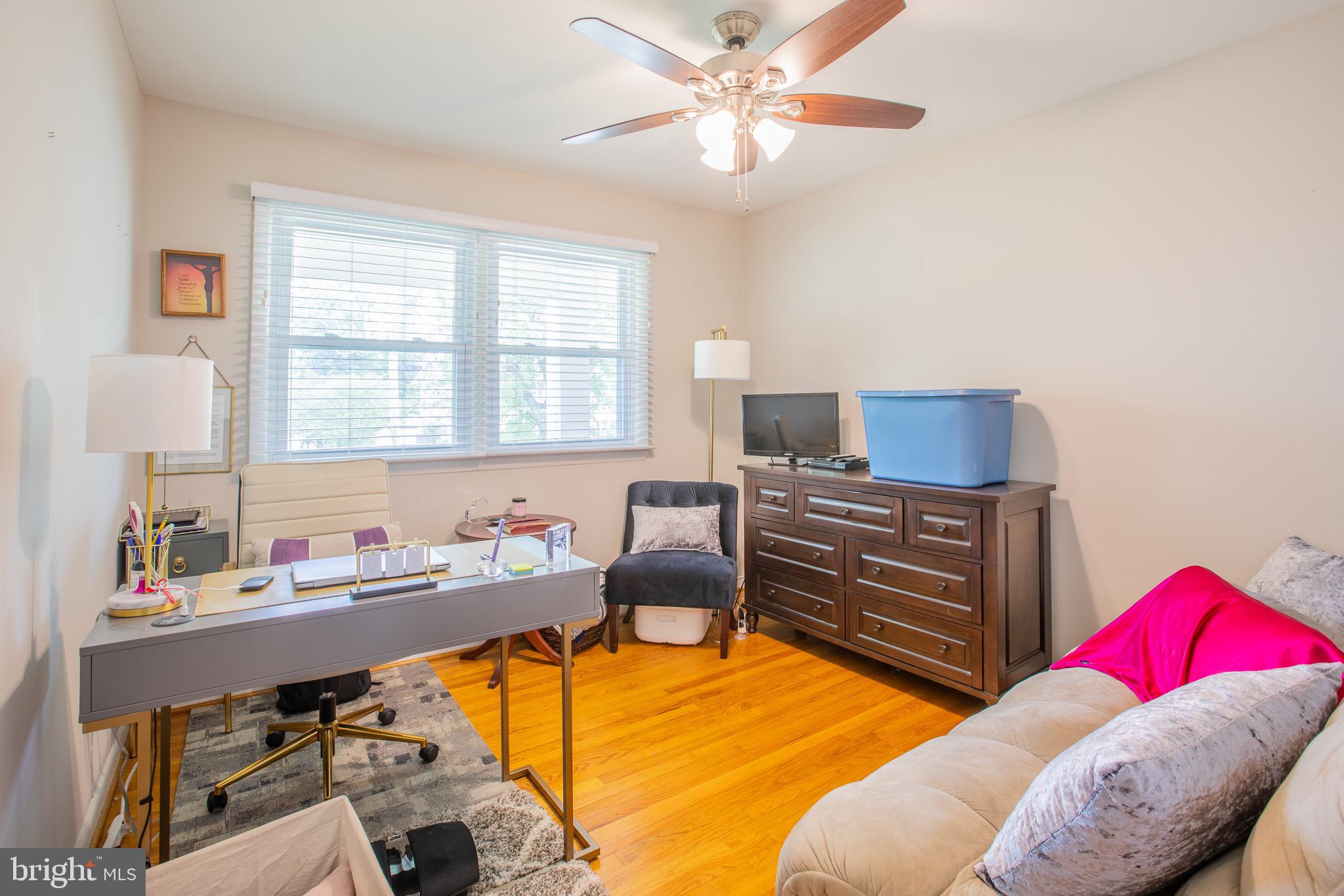 CLINTON - Residential Lease