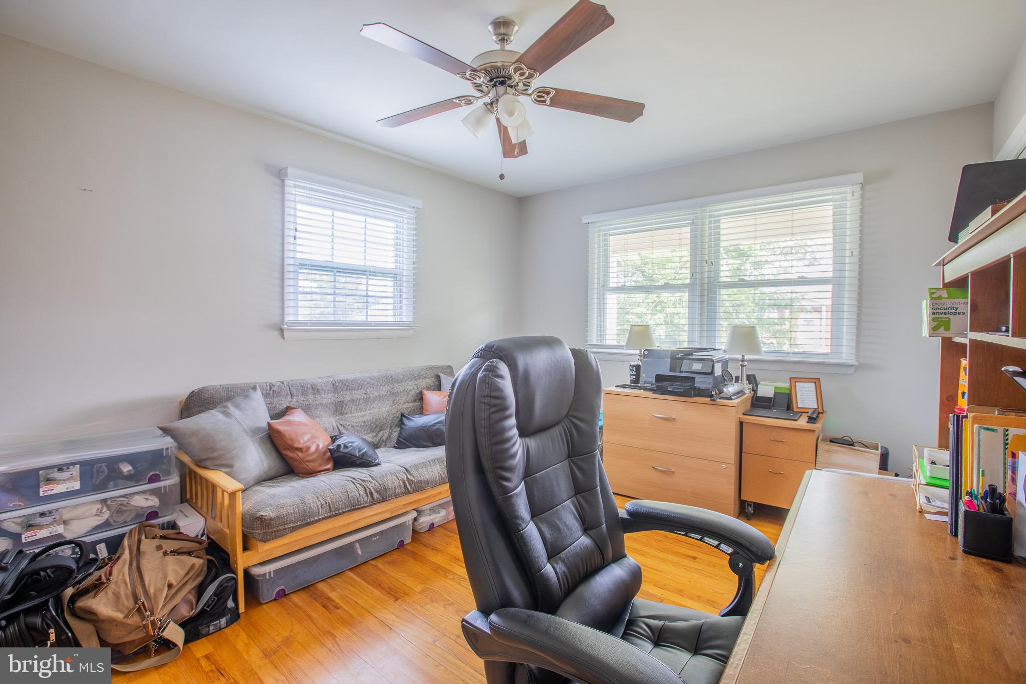 CLINTON - Residential Lease