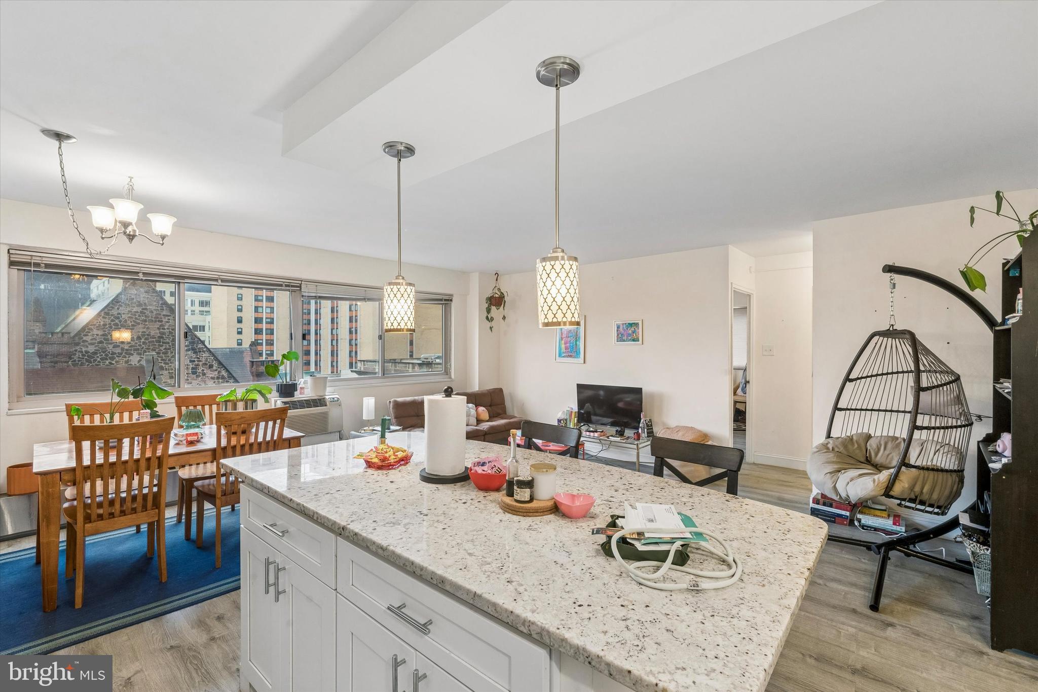 2101 CHESTNUT STREET 17 618