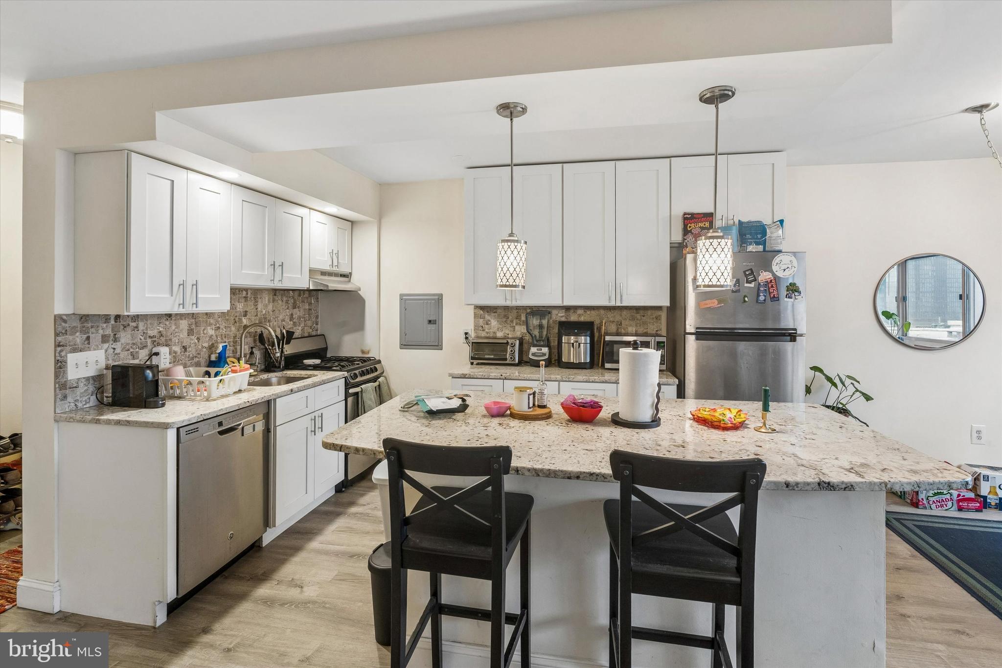 RITTENHOUSE SQUARE - Residential