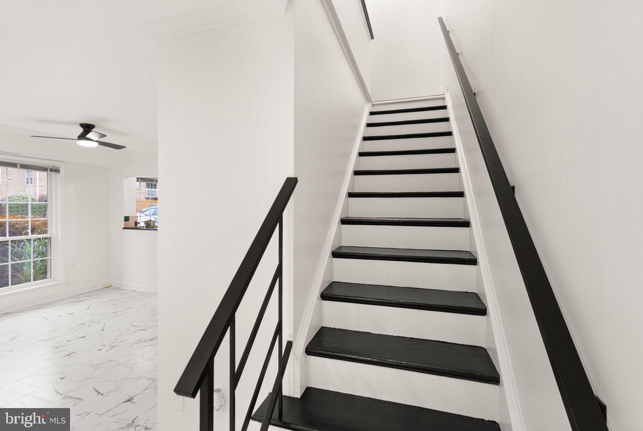 MC LEAN CHASE - Residential Lease