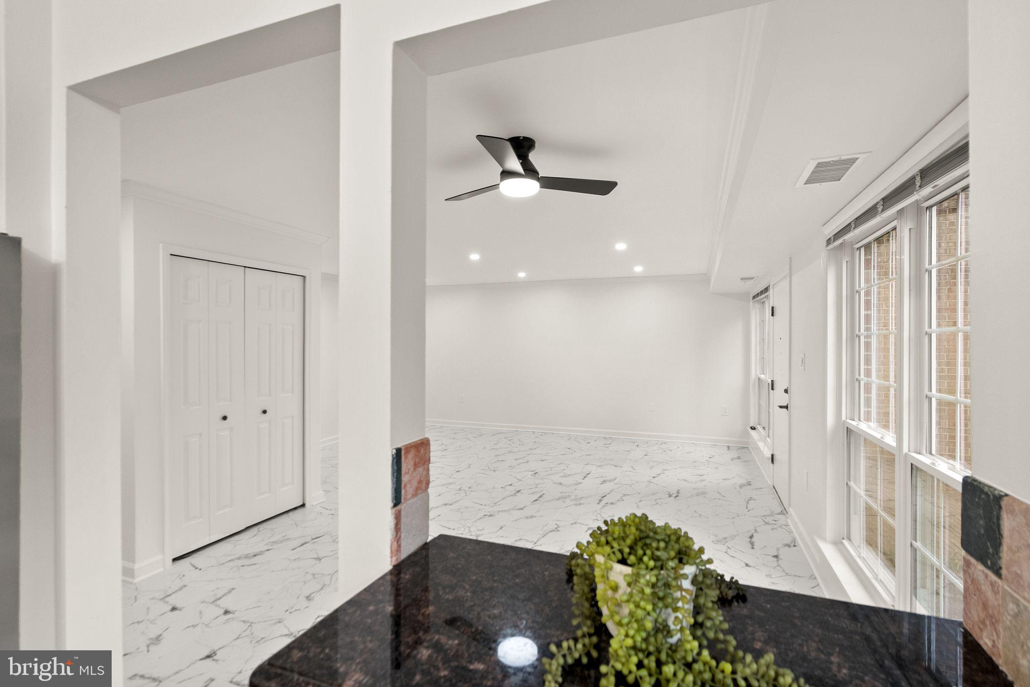 MC LEAN CHASE - Residential Lease