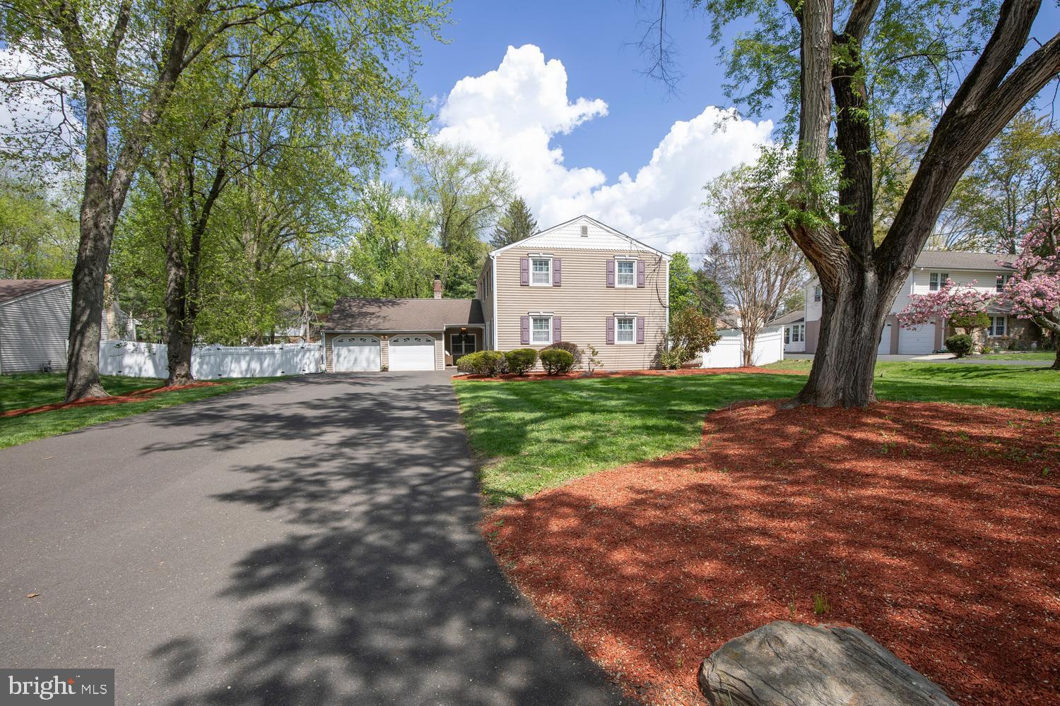 251 UPPER HOLLAND ROAD