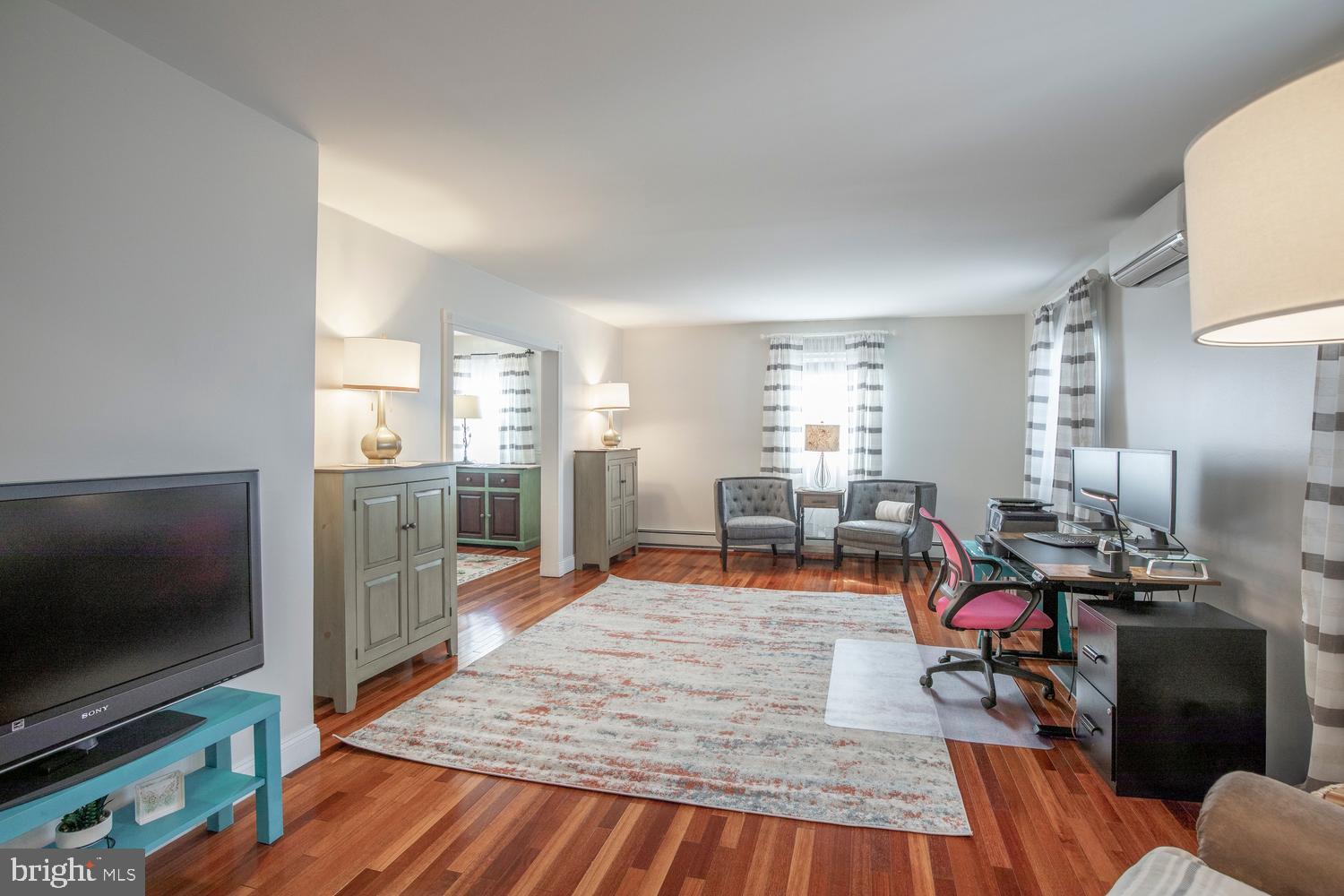 251 UPPER HOLLAND ROAD