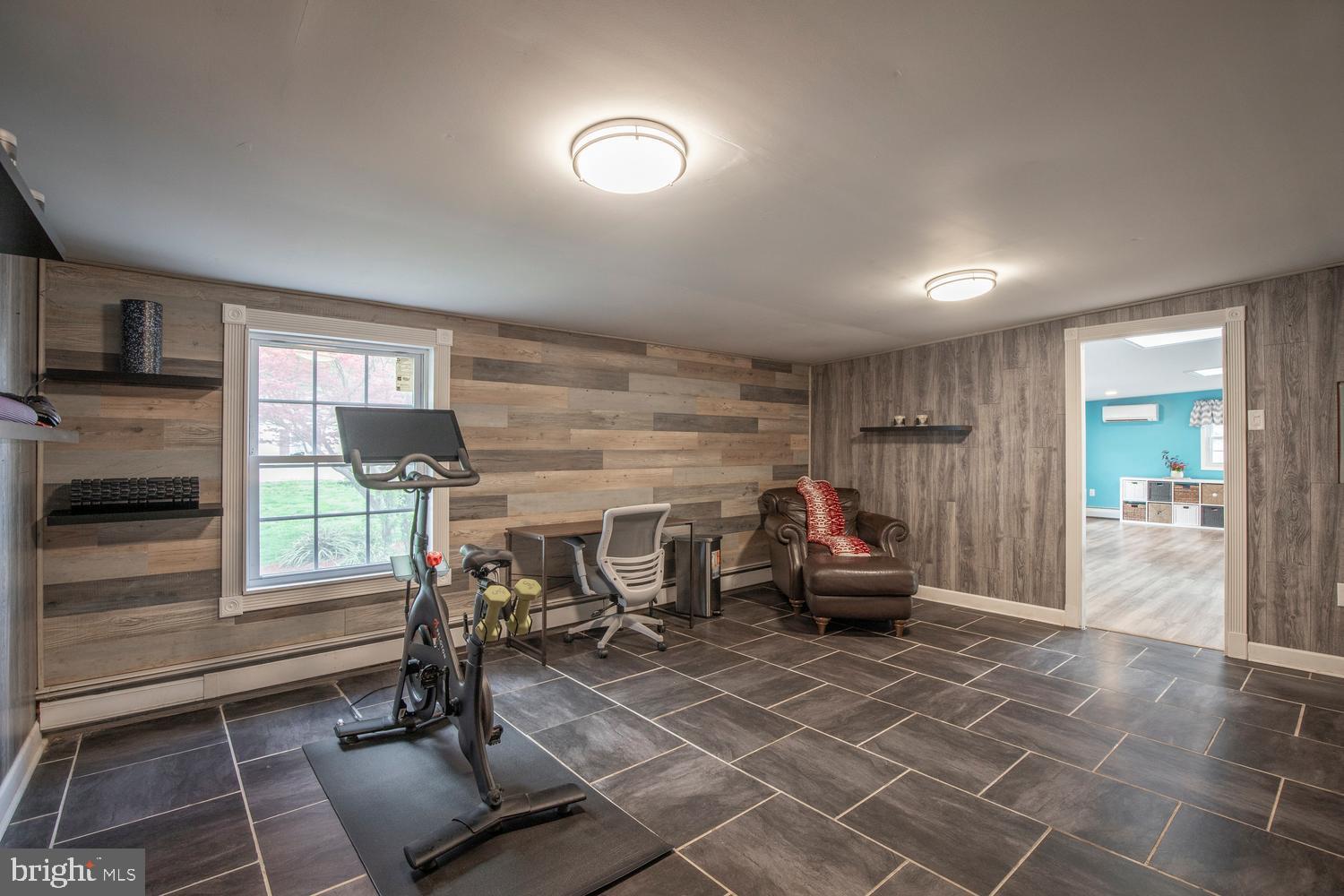 LONG LANE FARMS - Residential