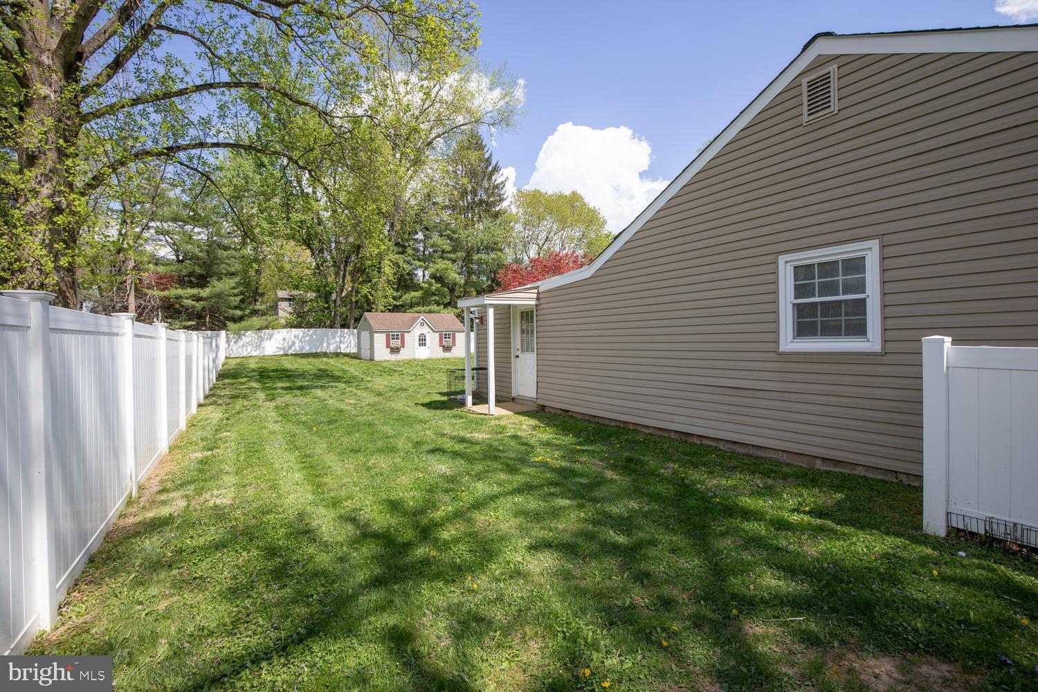 LONG LANE FARMS - Residential