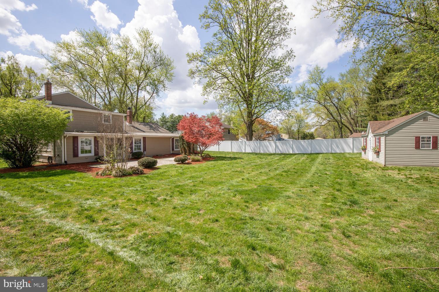 LONG LANE FARMS - Residential