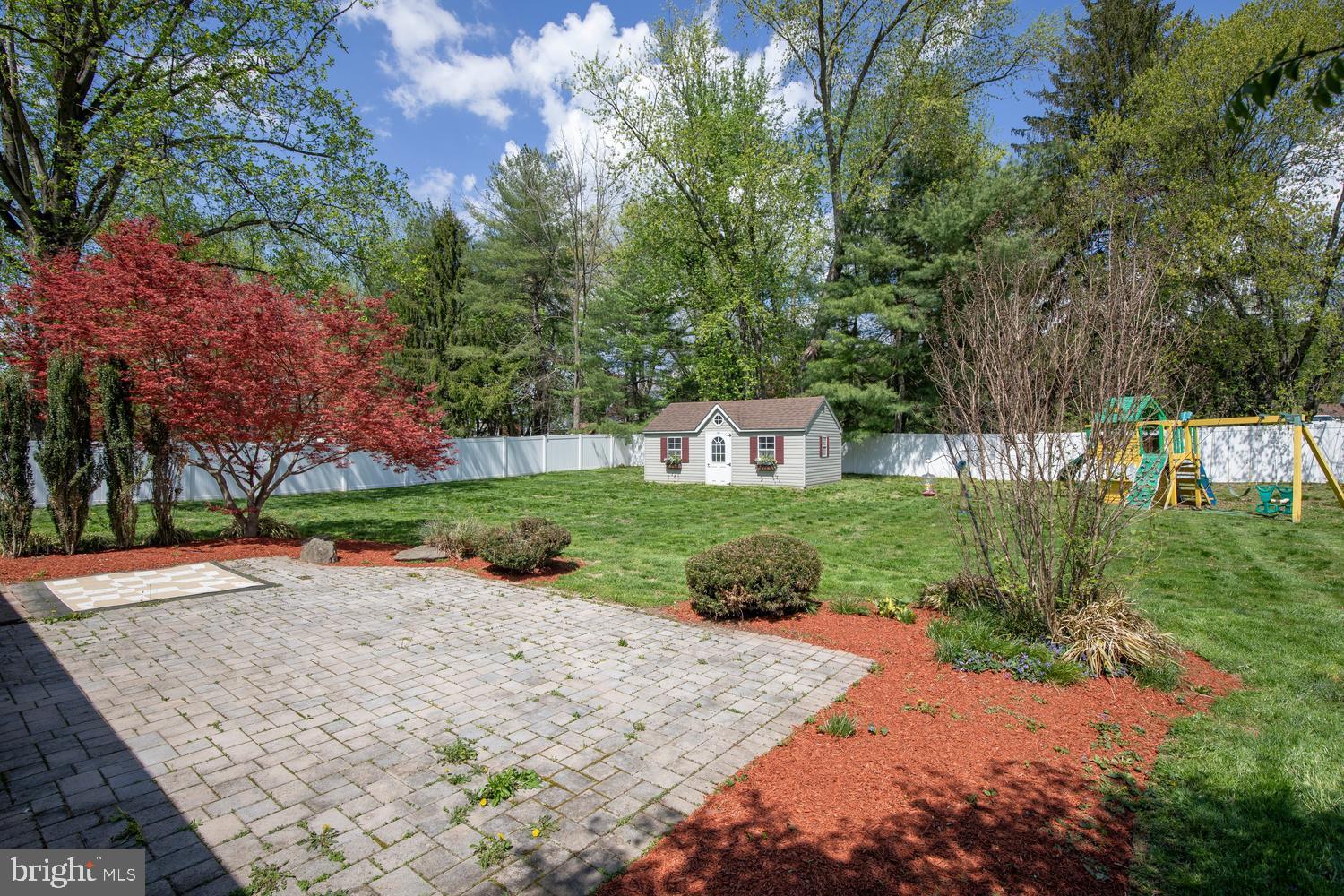 LONG LANE FARMS - Residential