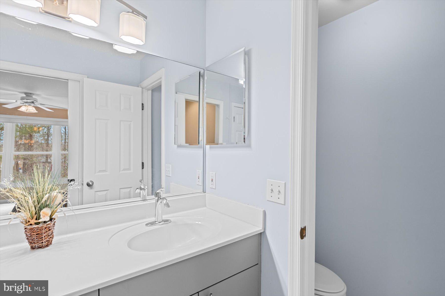 SEA COLONY WEST - Residential