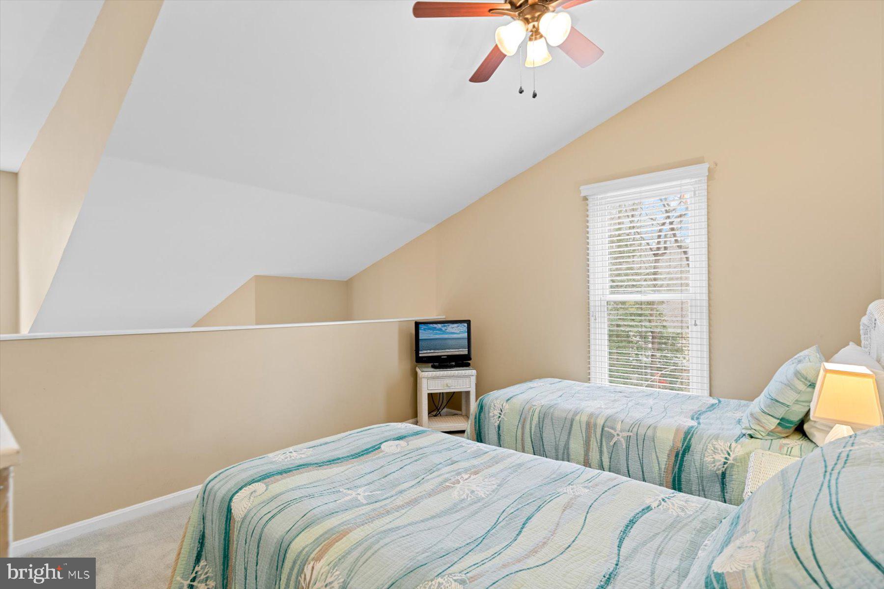 SEA COLONY WEST - Residential