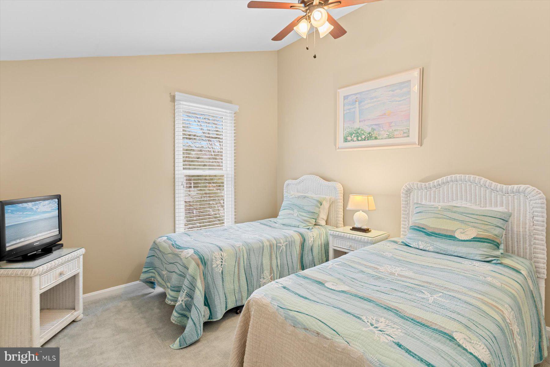 SEA COLONY WEST - Residential