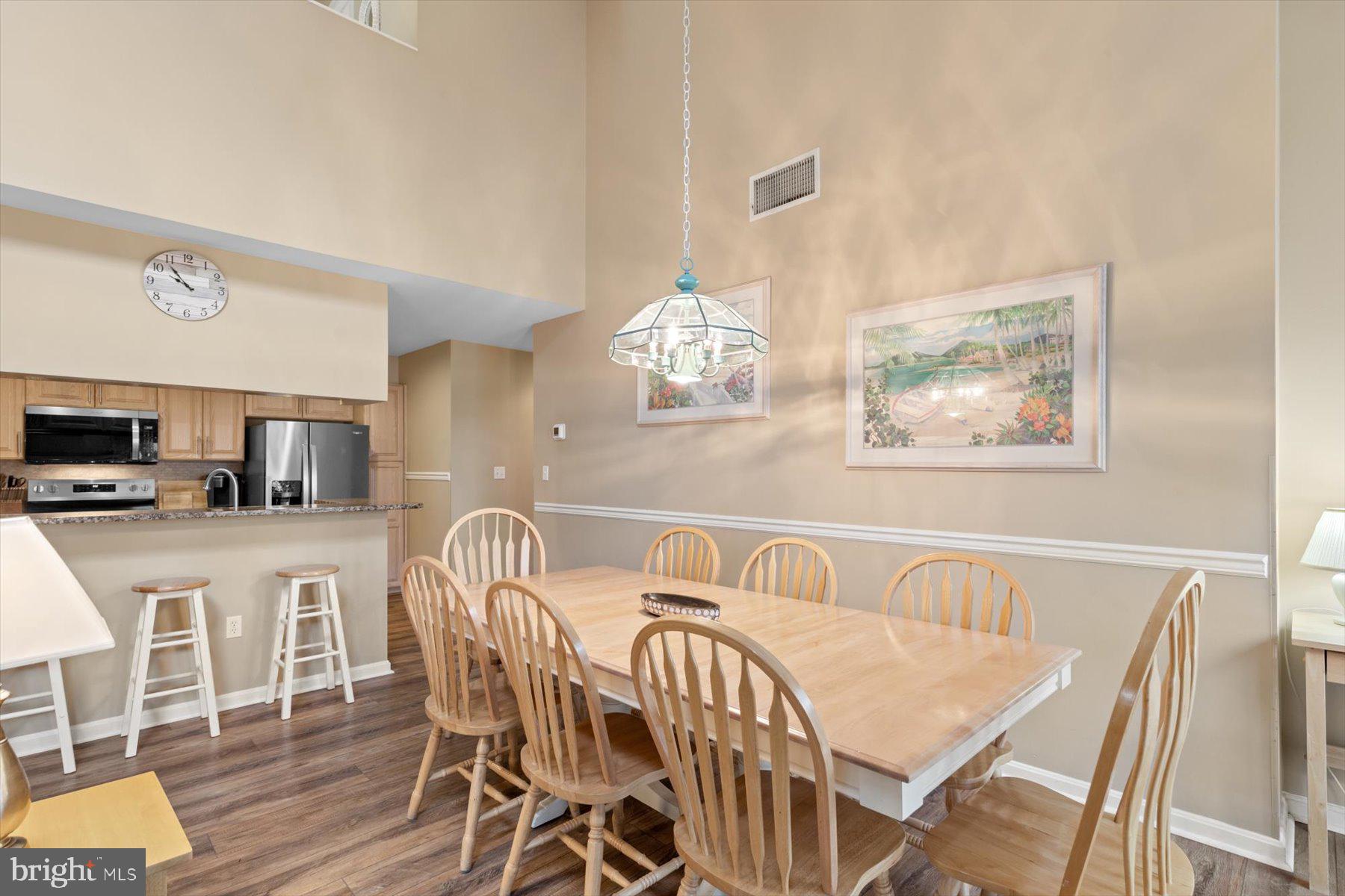 SEA COLONY WEST - Residential