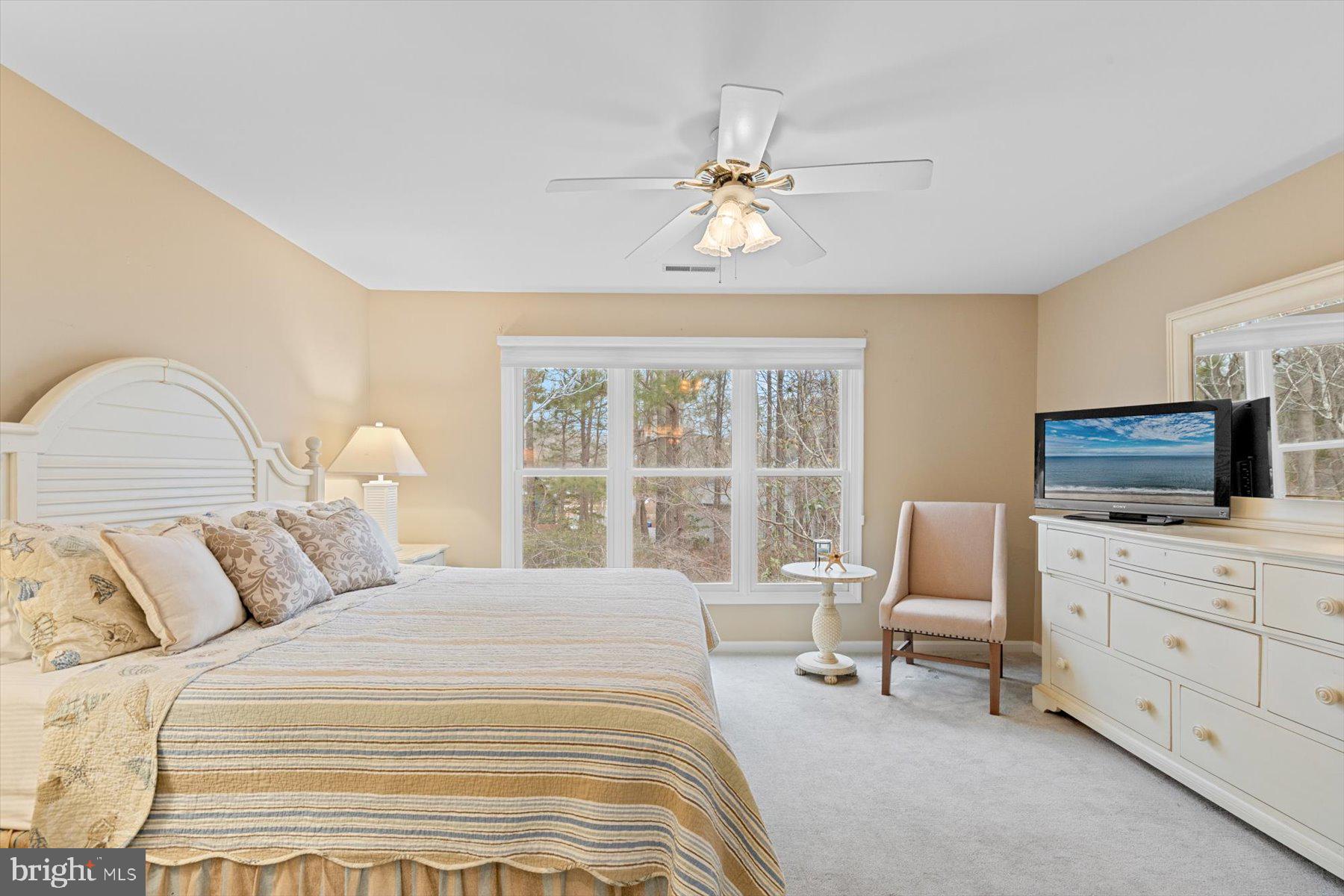 SEA COLONY WEST - Residential