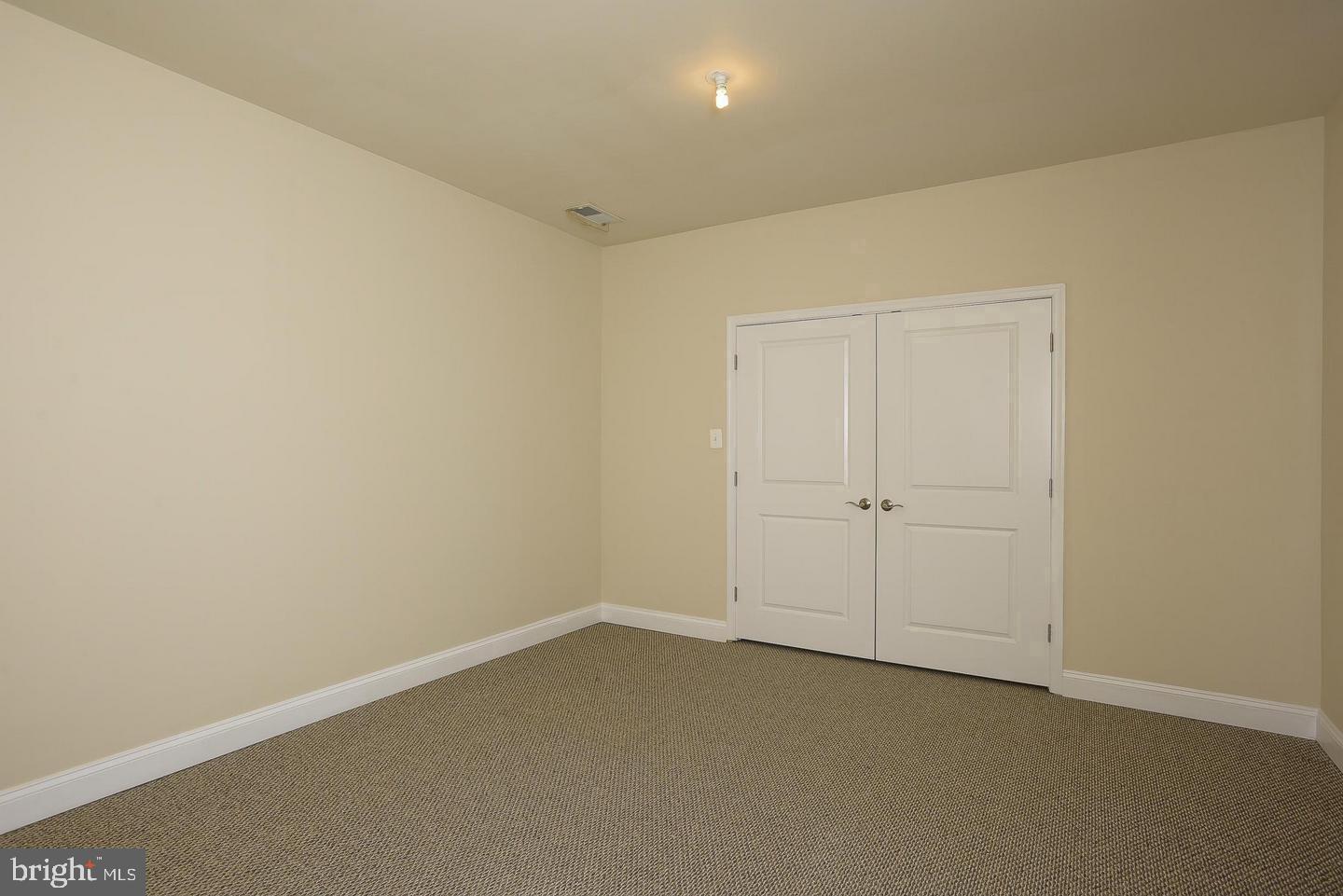 SHIPLEYS GRANT - Residential Lease