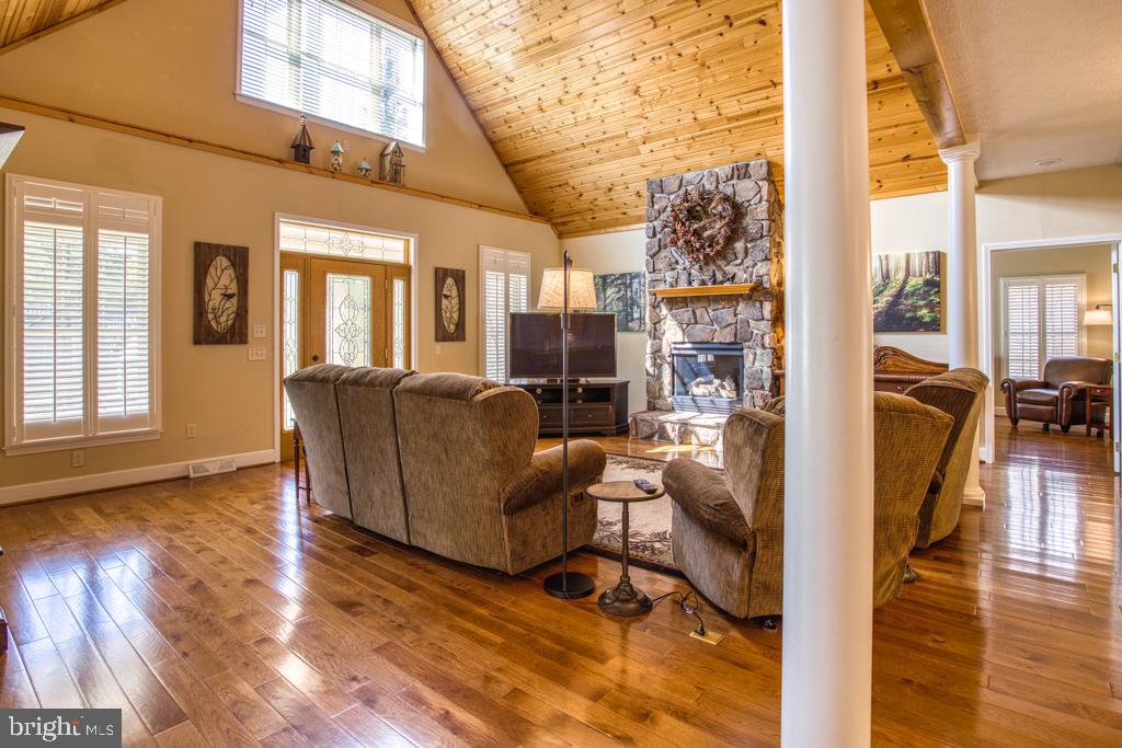 ALPINE LAKE  RESORT - Residential