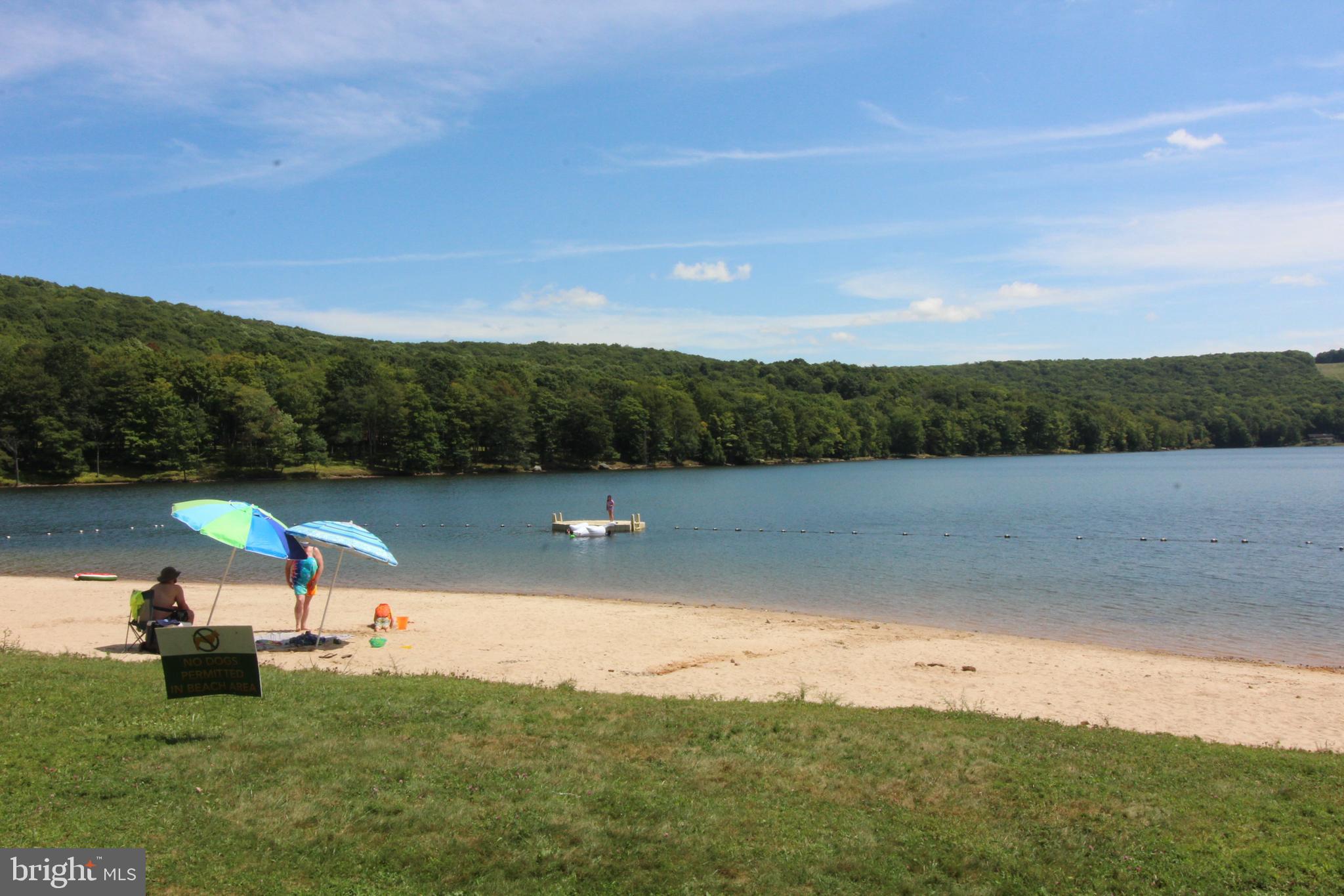 ALPINE LAKE  RESORT - Residential