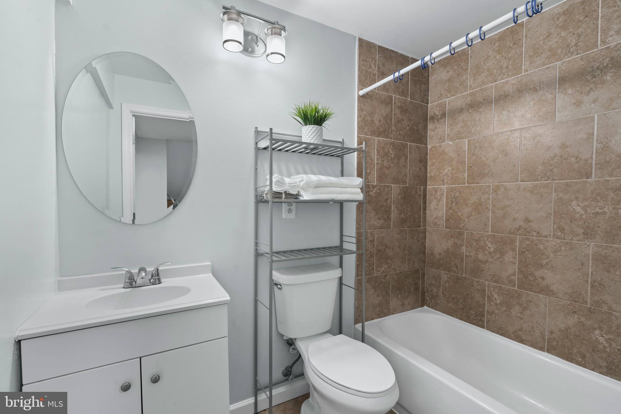 POTOMAC FAIRWAYS - Residential