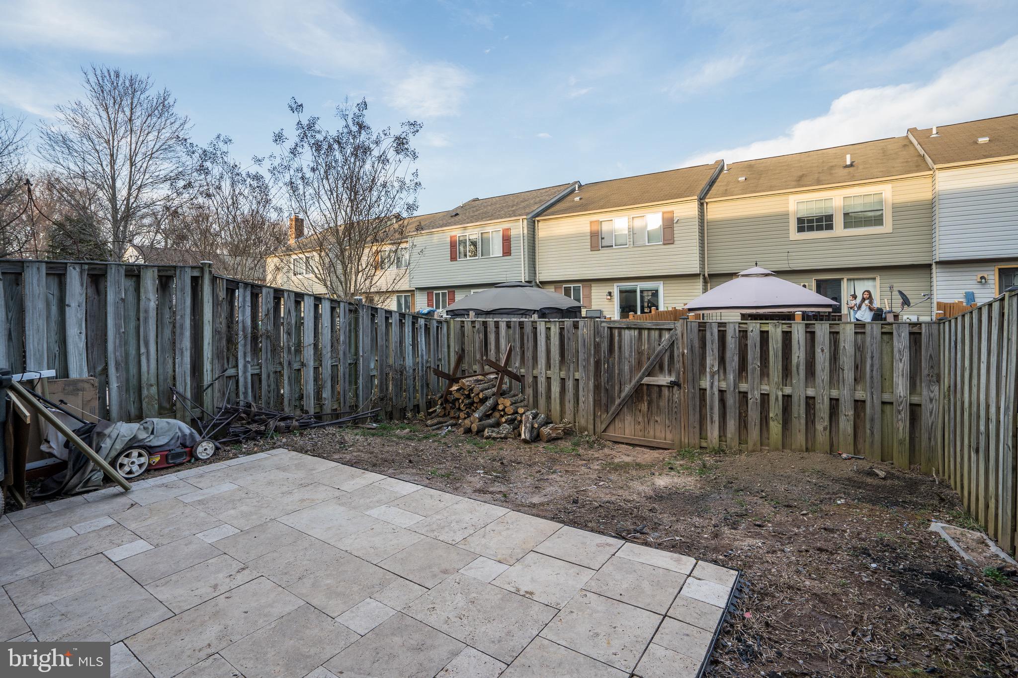 POTOMAC FAIRWAYS - Residential