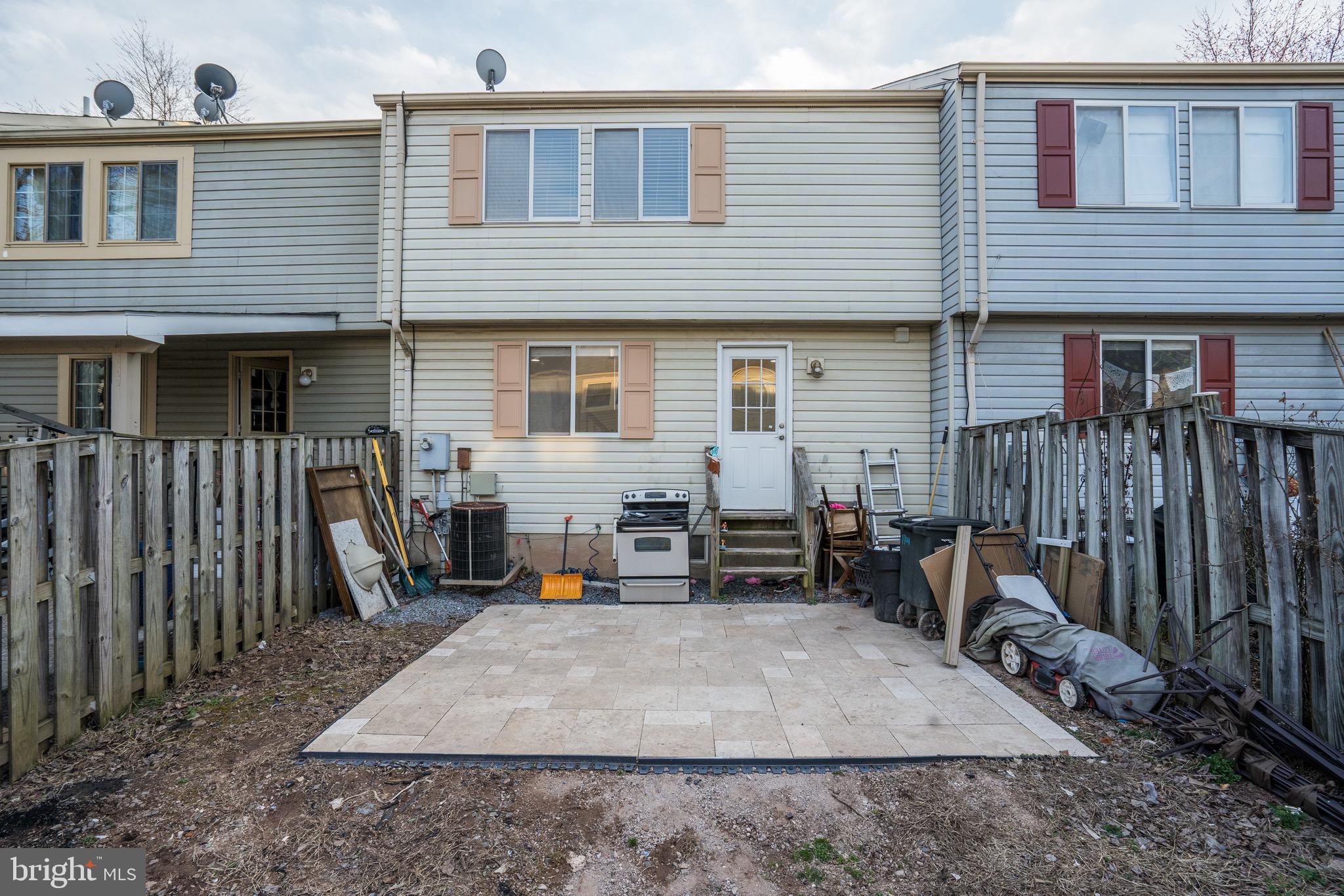 POTOMAC FAIRWAYS - Residential