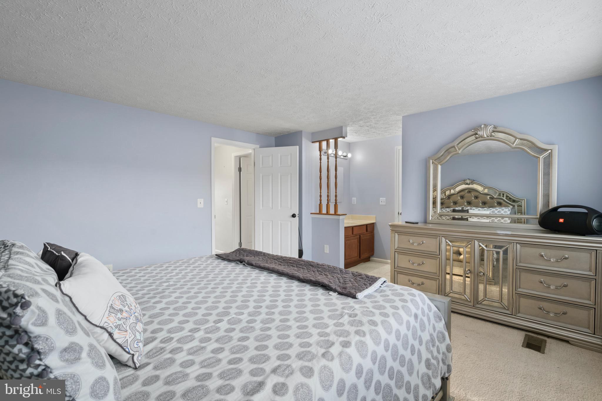 POTOMAC FAIRWAYS - Residential