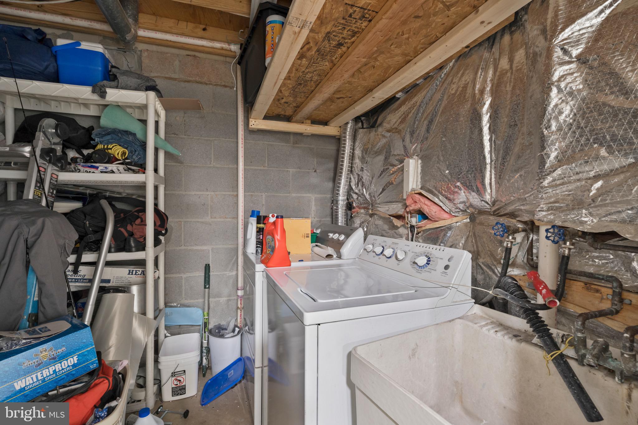 POTOMAC FAIRWAYS - Residential