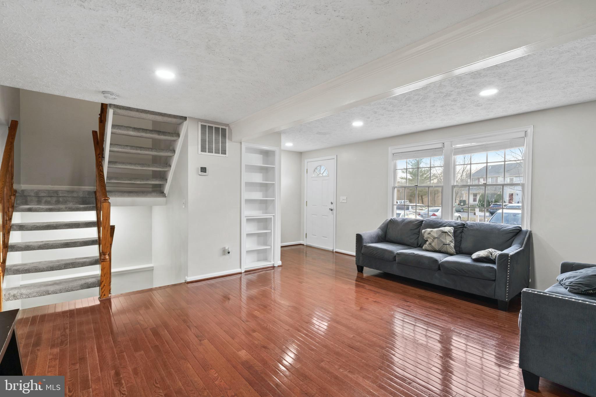 POTOMAC FAIRWAYS - Residential