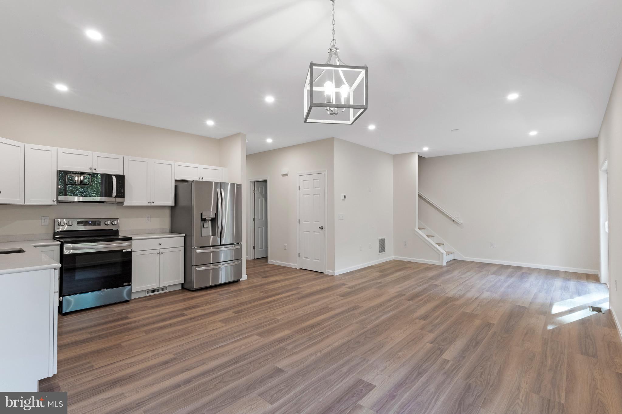 32208 OAK ORCHARD ROAD