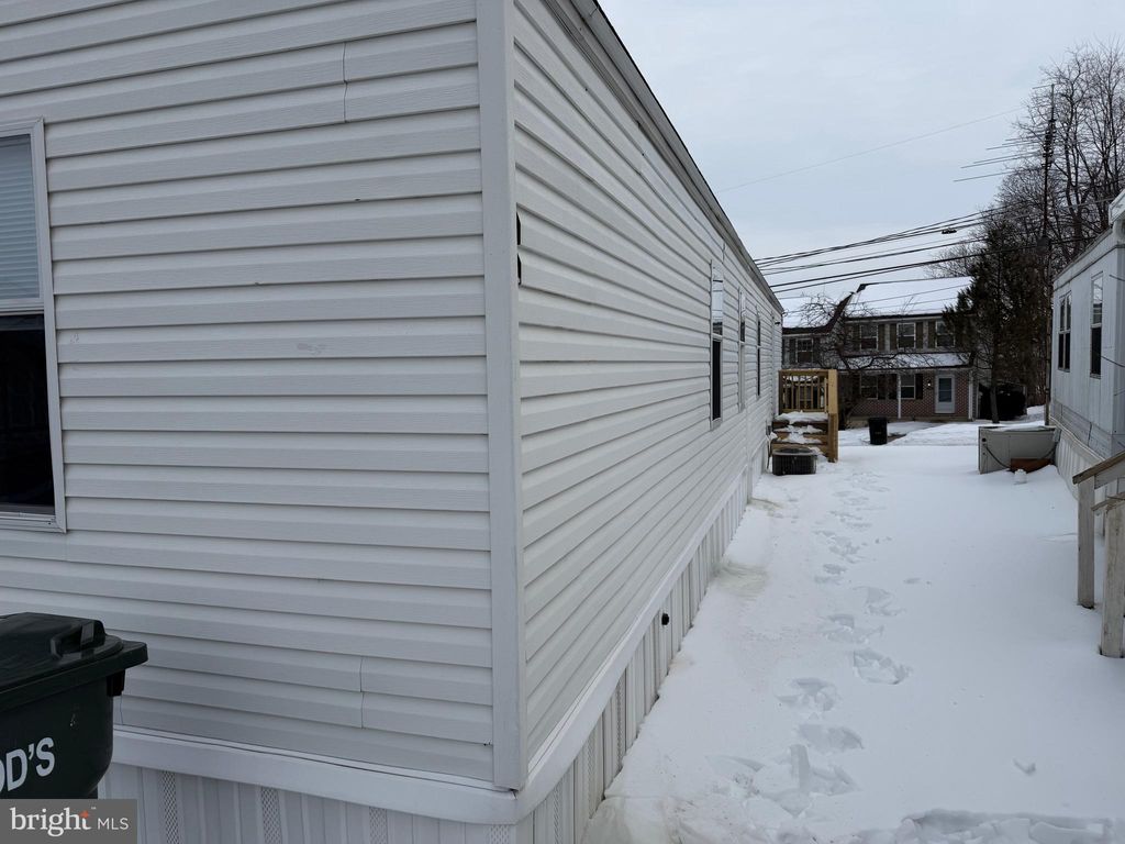 Photo of 29 Hilltop Avenue, AKRON, PA 17501 (MLS # PALA2082986)