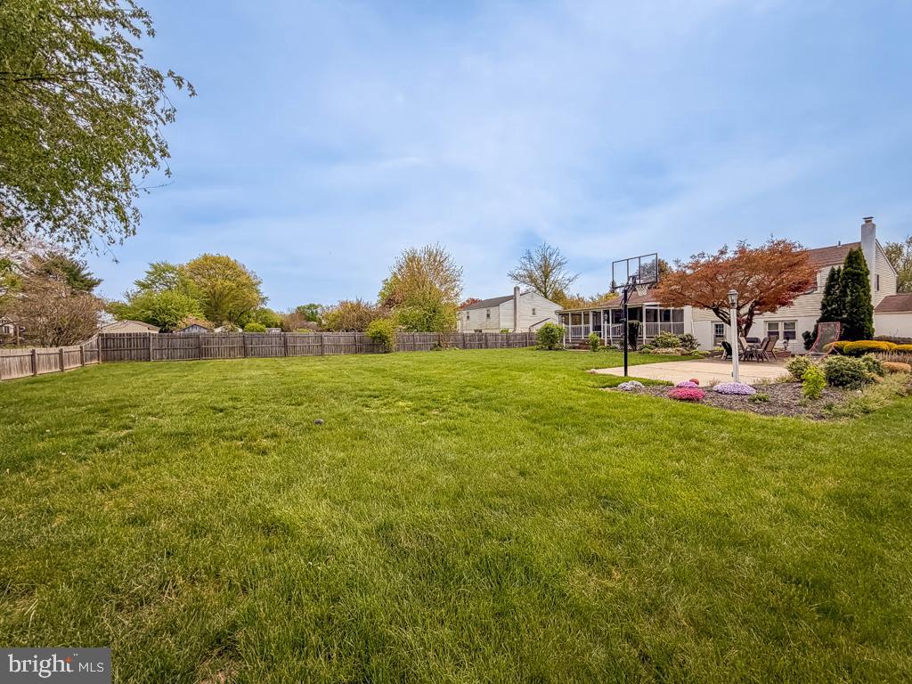 WINDMILL VIL - Residential