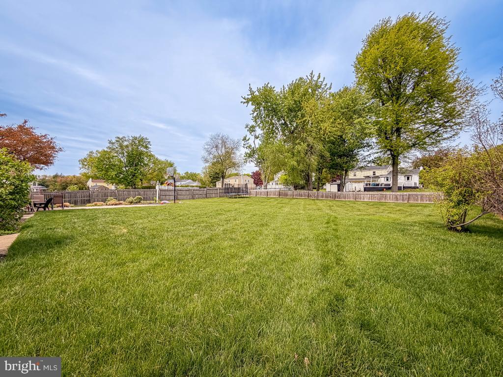 WINDMILL VIL - Residential