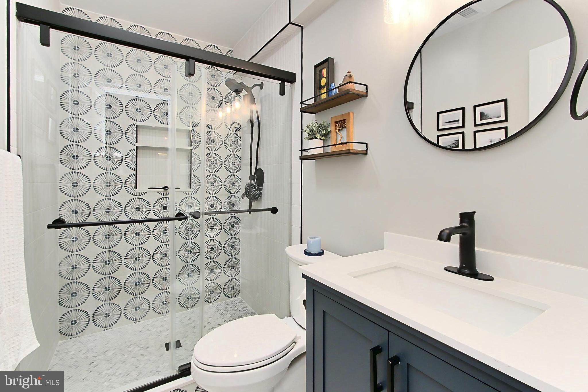 MOUNT VERNON MANOR - Residential