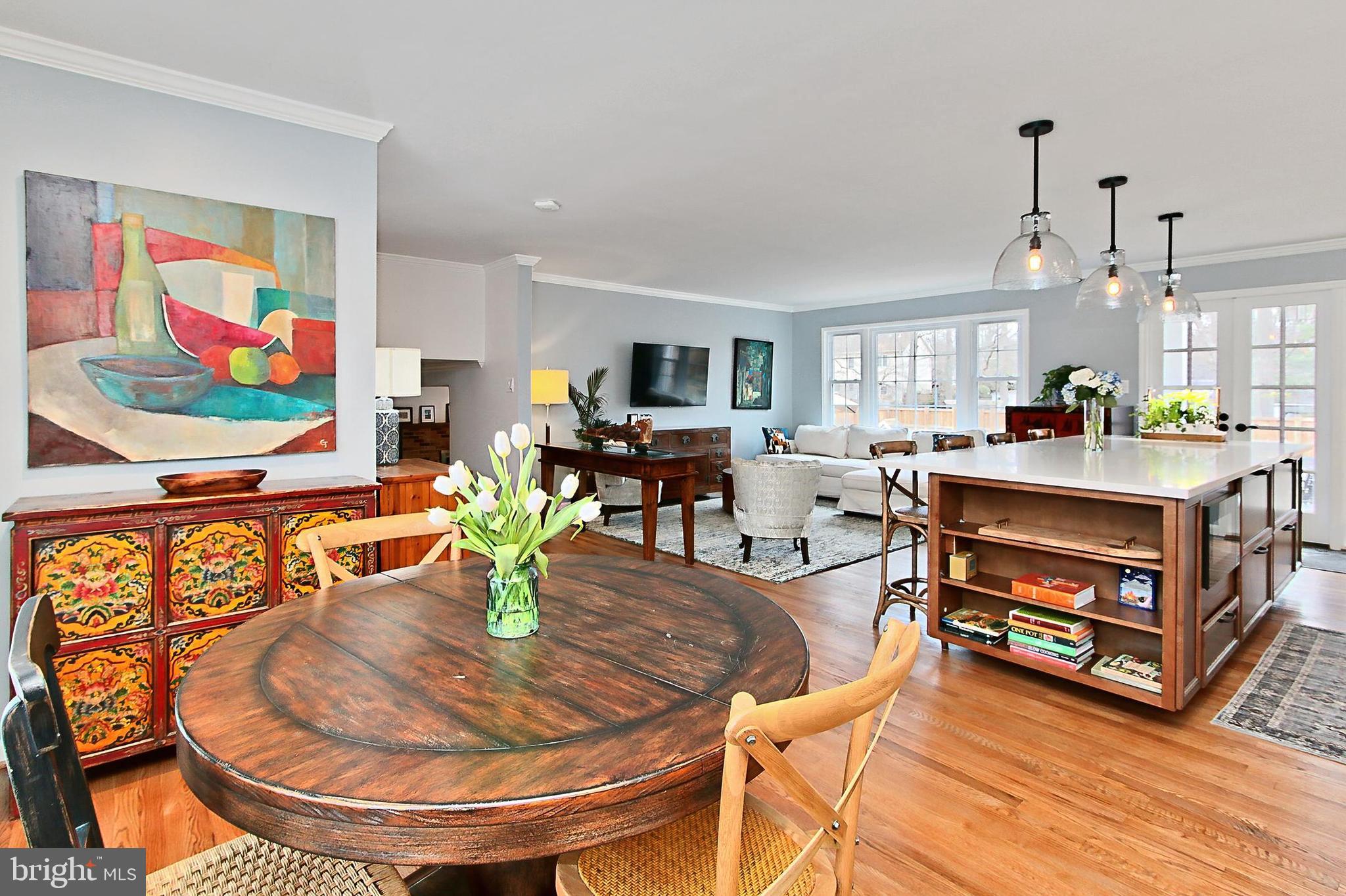 MOUNT VERNON MANOR - Residential