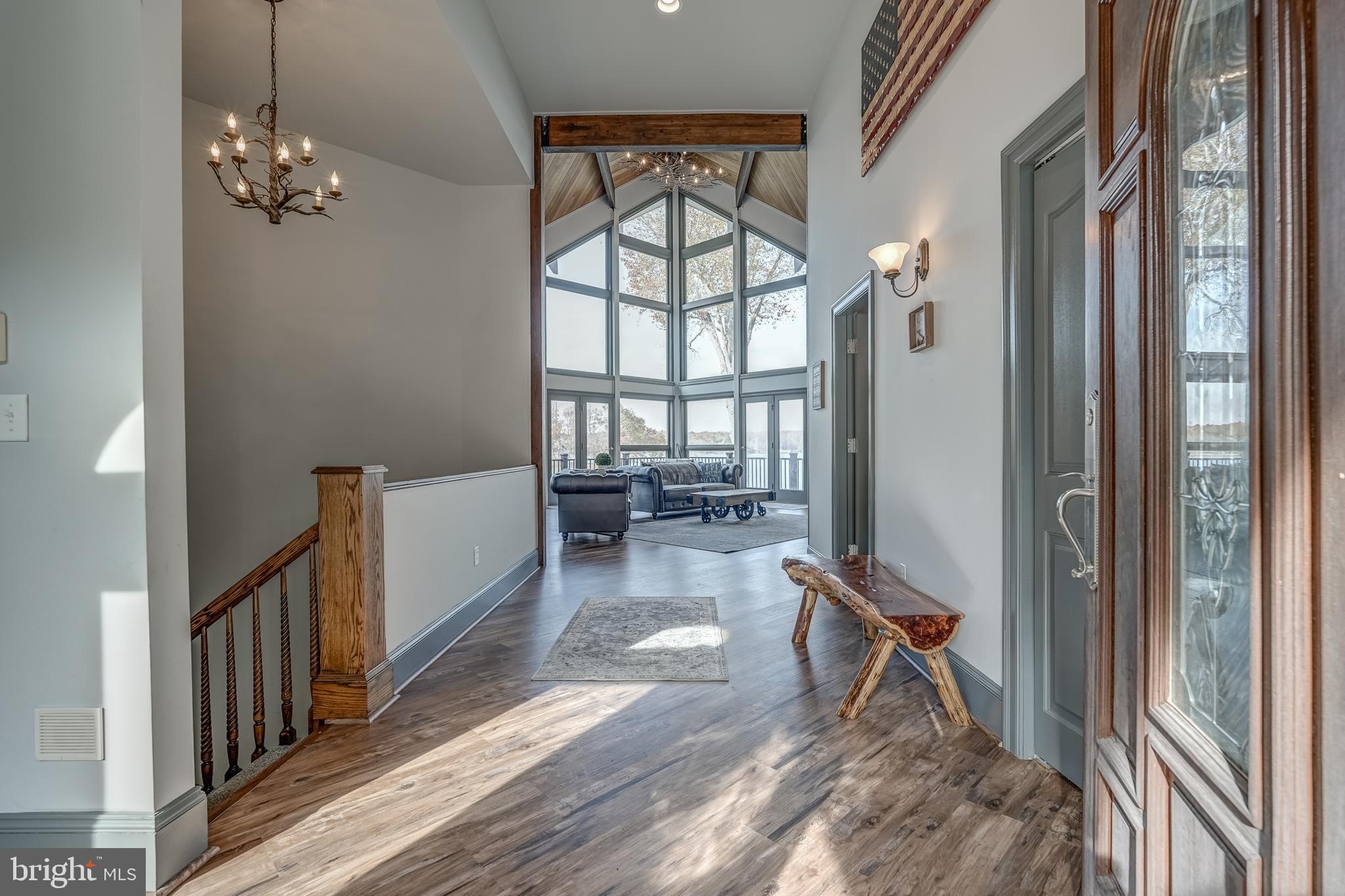 CATS PAW COVE - Residential