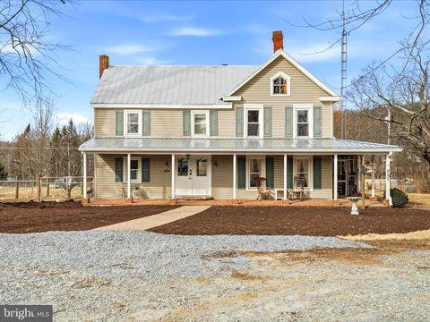 Photo of 25210 Cascade Road, CASCADE, MD 21719 (MLS # MDWA2033802)