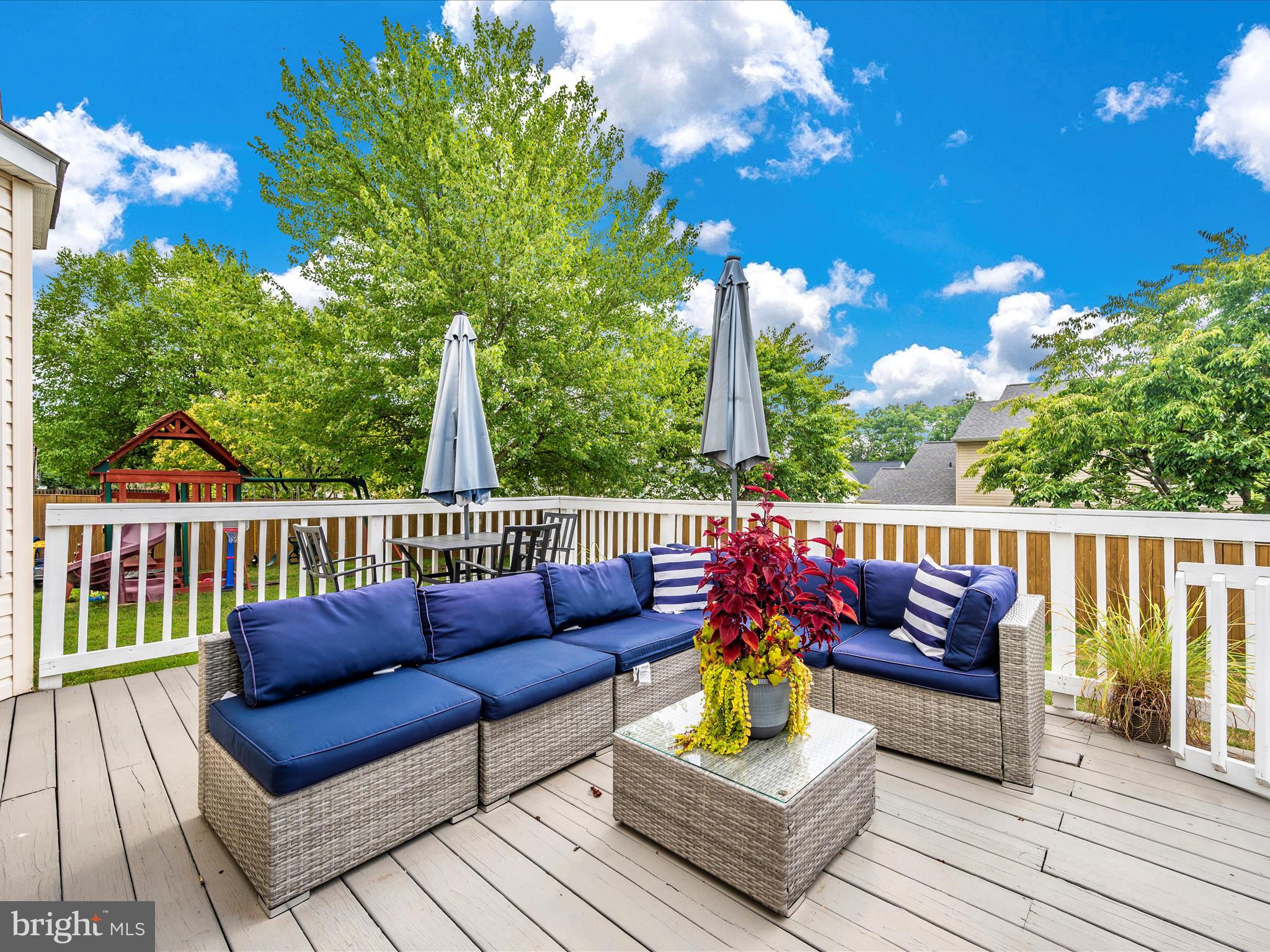 LAUREL RIDGE - Residential