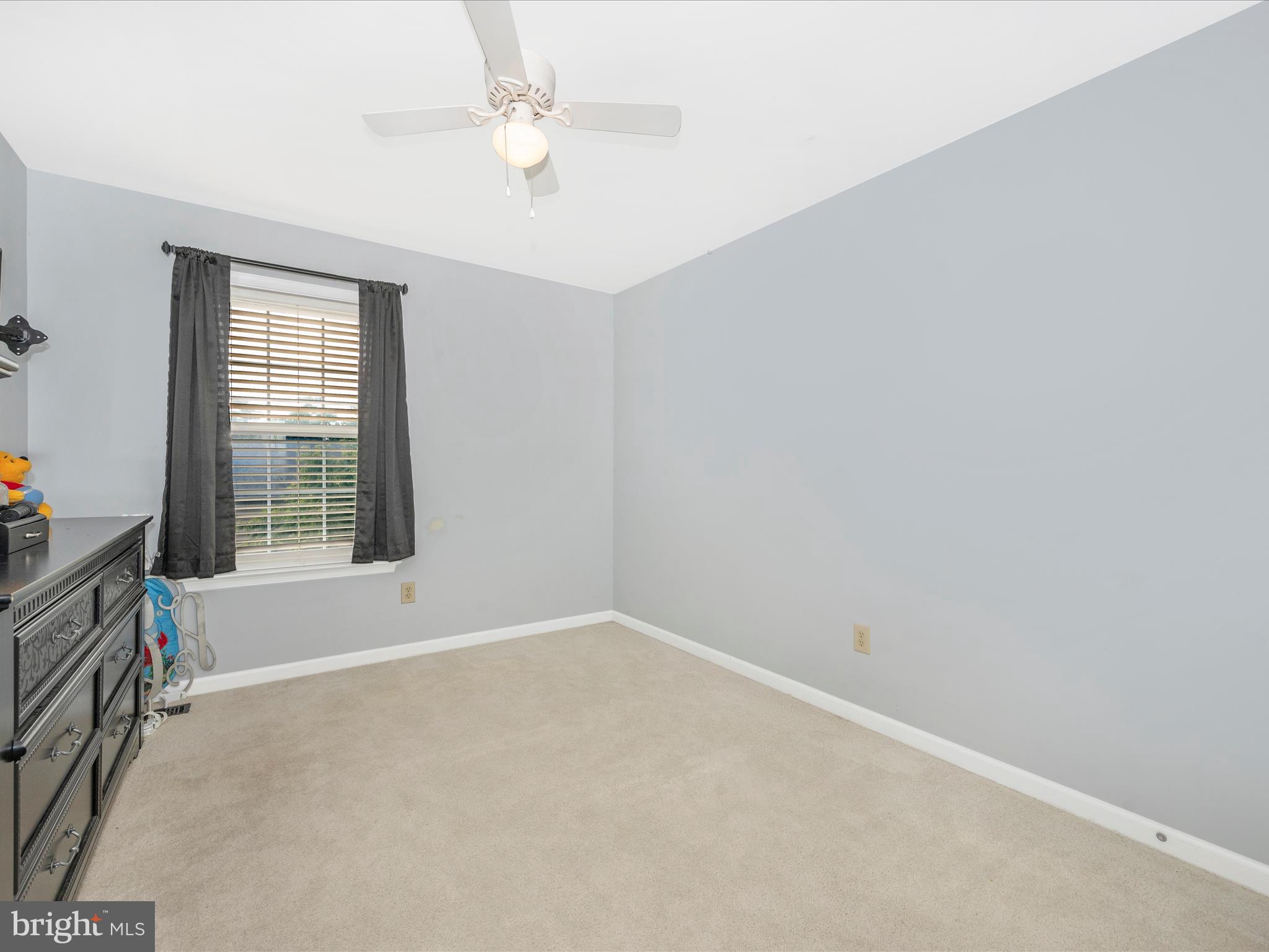 LAUREL RIDGE - Residential