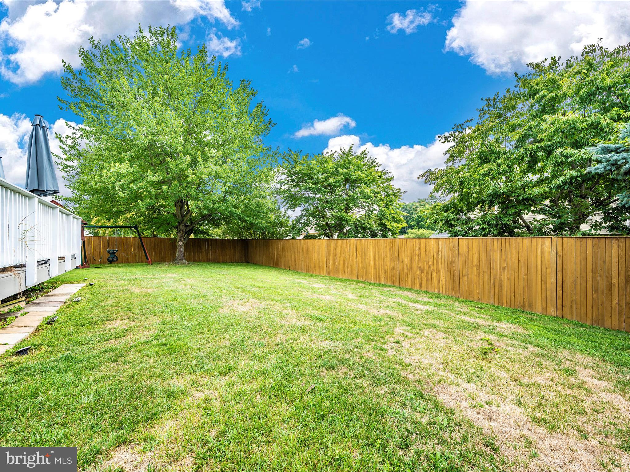 LAUREL RIDGE - Residential