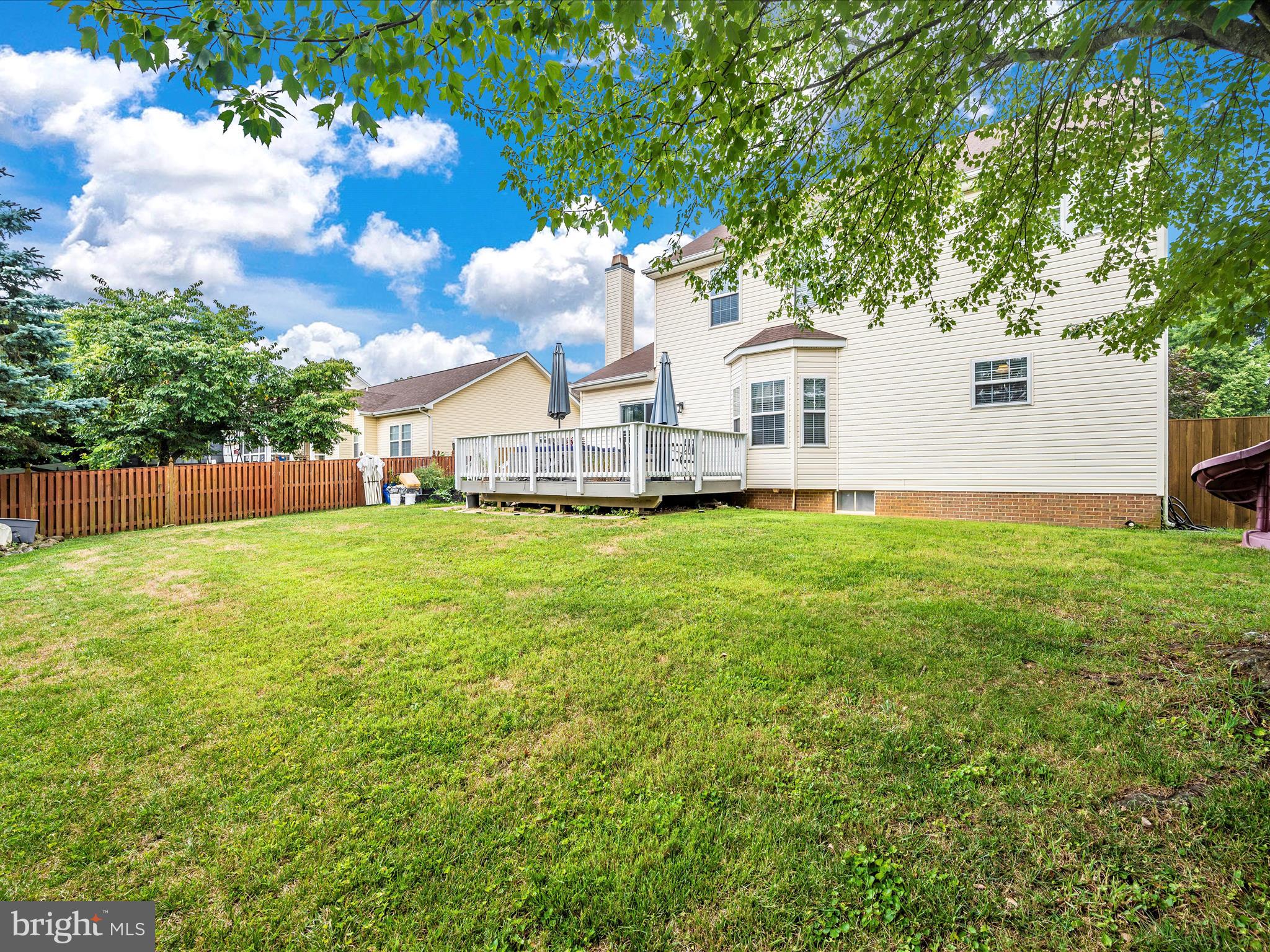 LAUREL RIDGE - Residential