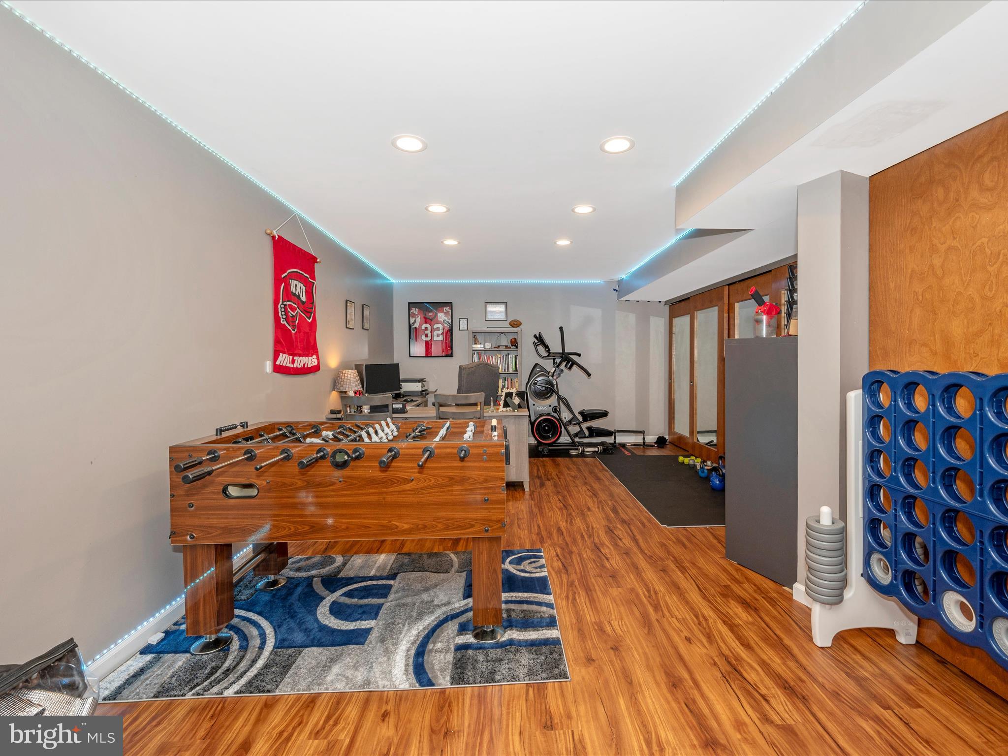 LAUREL RIDGE - Residential