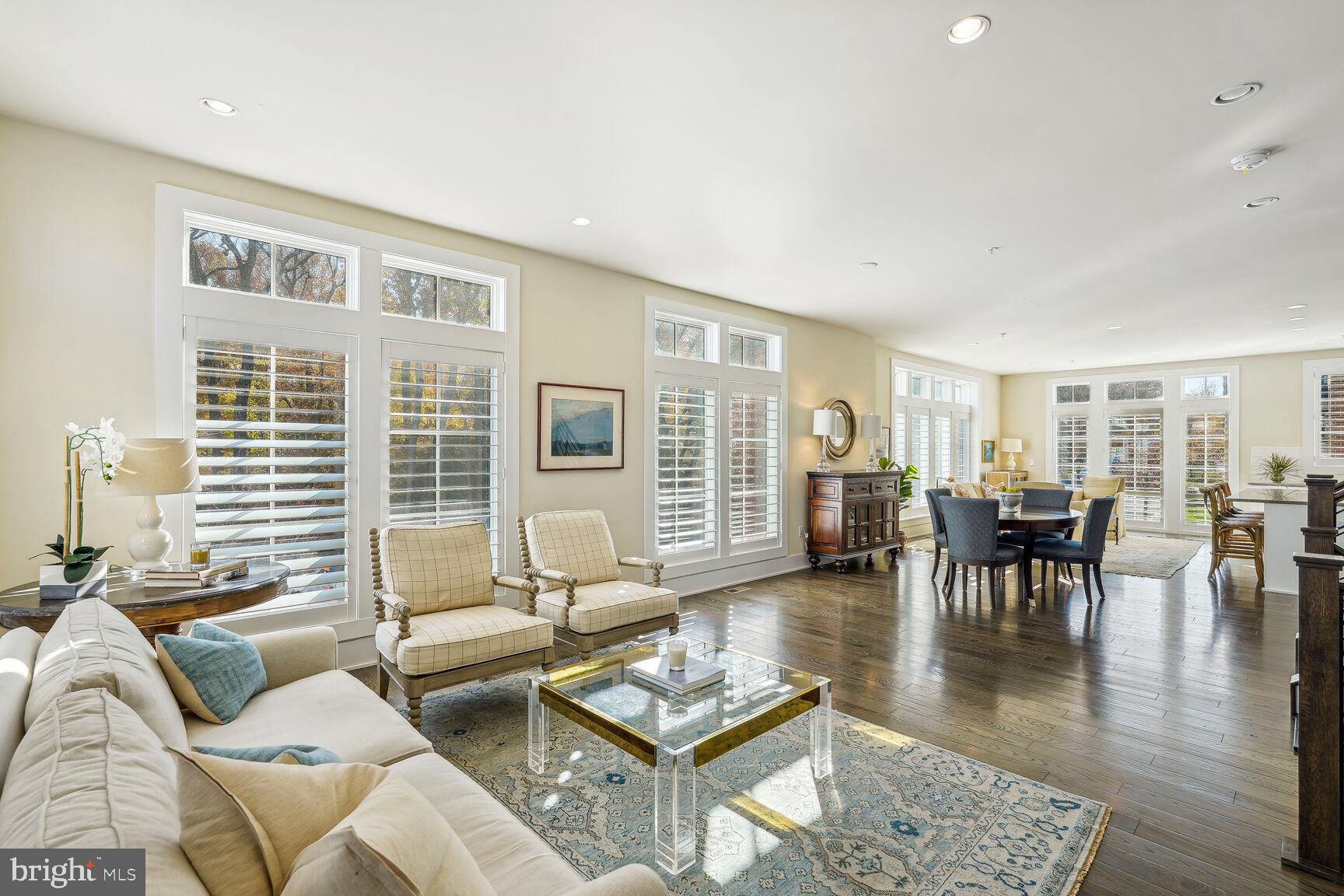 THE BROWNSTONES AT CHEVY CHASE LAKE - Residential