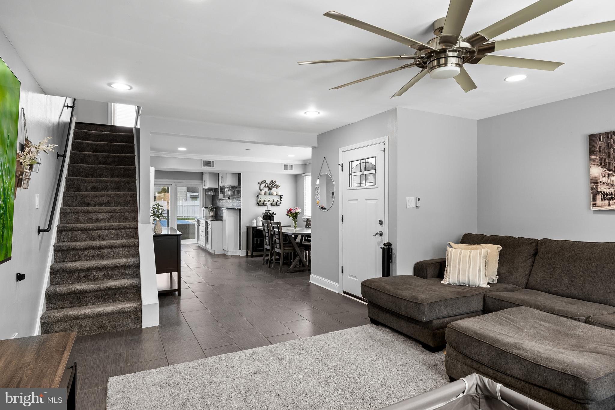 14 PEREGRINE DRIVE