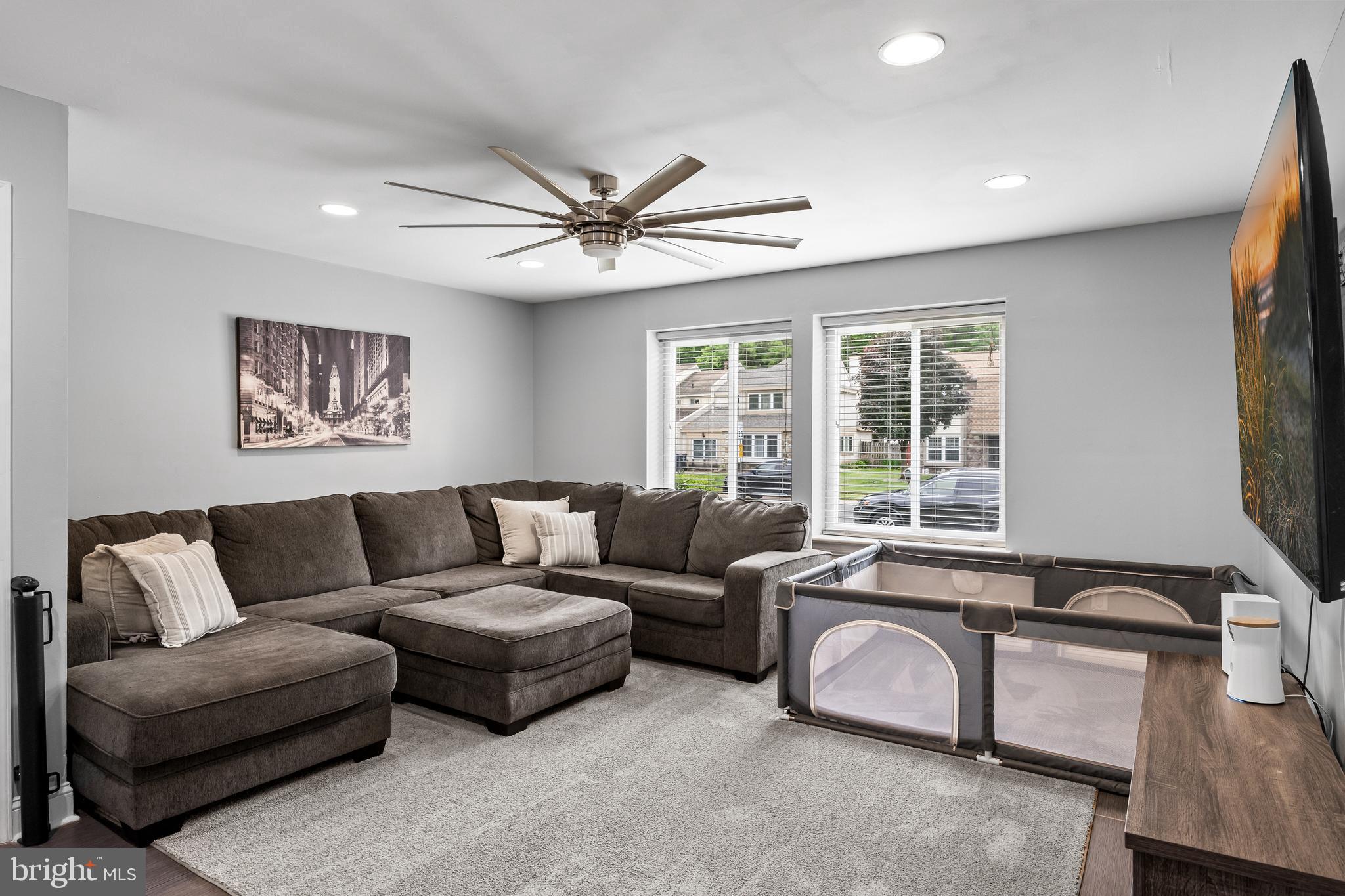 14 PEREGRINE DRIVE